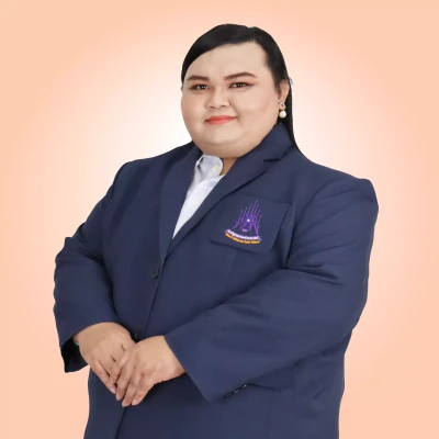 มณมรกต บัวแดง