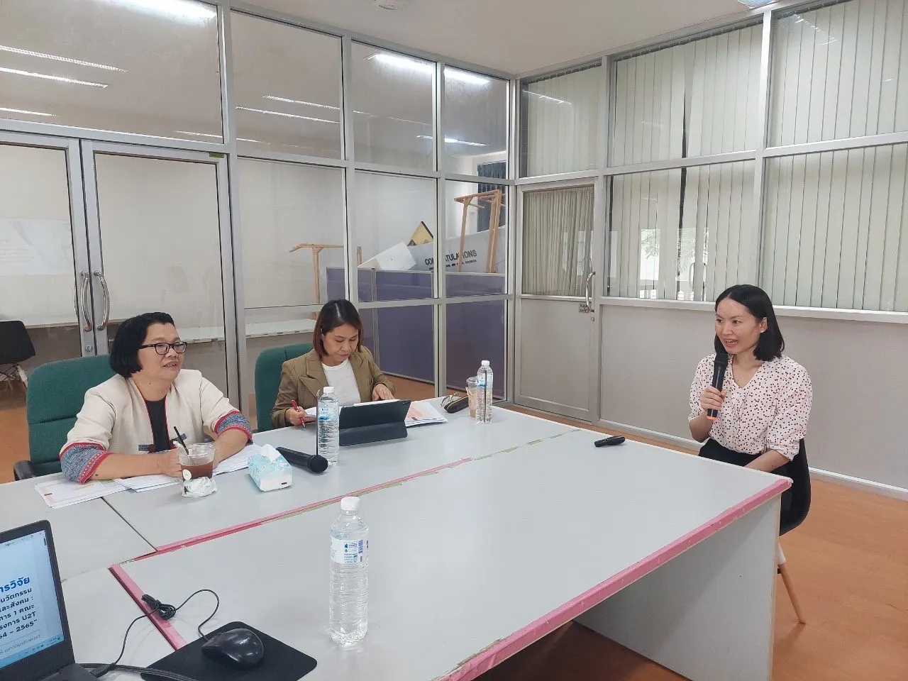 ฝ่ายนวัตกรรมบูรณาการเพื่อชุมชน คณะรัฐศาสตร์และสังคมศาสตร์ ดำเนินโครงการติดตามความก้าวหน้าโครงการวิจัย งบประมาณรายได้ ปี 2566