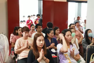 คณะรัฐศาสตร์และสังคมศาสตร์ ร่วมจัดกิจกรรมประเพณีตักบาตรเทโวโรหณะ ประจำปี 2566 ณ วัดป่าพระอุบาลี จังหวัดพะเยา