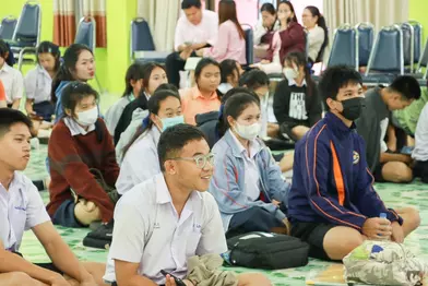 คณะรัฐศาสตร์และสังคมศาสตร์ นำทัพคณาจารย์เข้าแนะแนวการศึกษาต่อ แก่นักเรียนชั้นมัธยมศึกษาปีที่ 6 โรงเรียนฟากกว๊านวิทยาคม จ.พะเยา