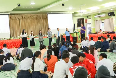 คณะรัฐศาสตร์และสังคมศาสตร์ นำทัพคณาจารย์เข้าแนะแนวการศึกษาต่อ แก่นักเรียนชั้นมัธยมศึกษาปีที่ 6 โรงเรียนฟากกว๊านวิทยาคม จ.พะเยา