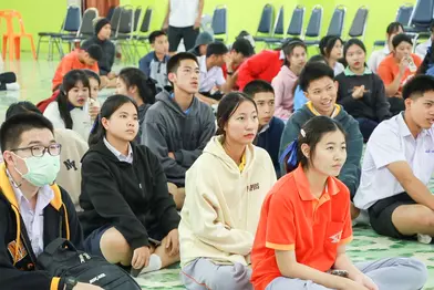 คณะรัฐศาสตร์และสังคมศาสตร์ นำทัพคณาจารย์เข้าแนะแนวการศึกษาต่อ แก่นักเรียนชั้นมัธยมศึกษาปีที่ 6 โรงเรียนฟากกว๊านวิทยาคม จ.พะเยา