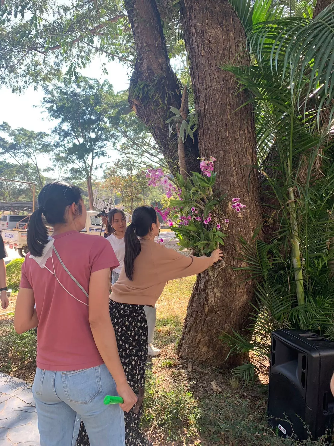 คณะรัฐศาสตร์และสังคมศาสตร์จัดกิจกรรมพัฒนาและปรับปรุงสวนของคณะฯ และโครงการเปิดสวน “ใต้ร่มรัฐพัฒน์”