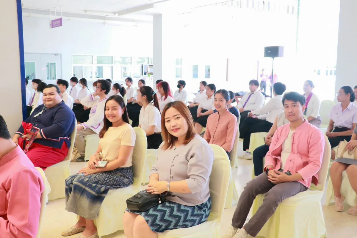 คณะรัฐศาสตร์และสังคมศาสตร์ ร่วมมือกับ คณะศิลปศาสตร์ และวิทยาลัยการศึกษา จัดพิธีสักการะพระบรมสารีริกธาตุ พิธีตักน้ำและเจริญพระพุทธมนต์น้ำสรงพระธาตุจอมทอง ประจำปี 2567