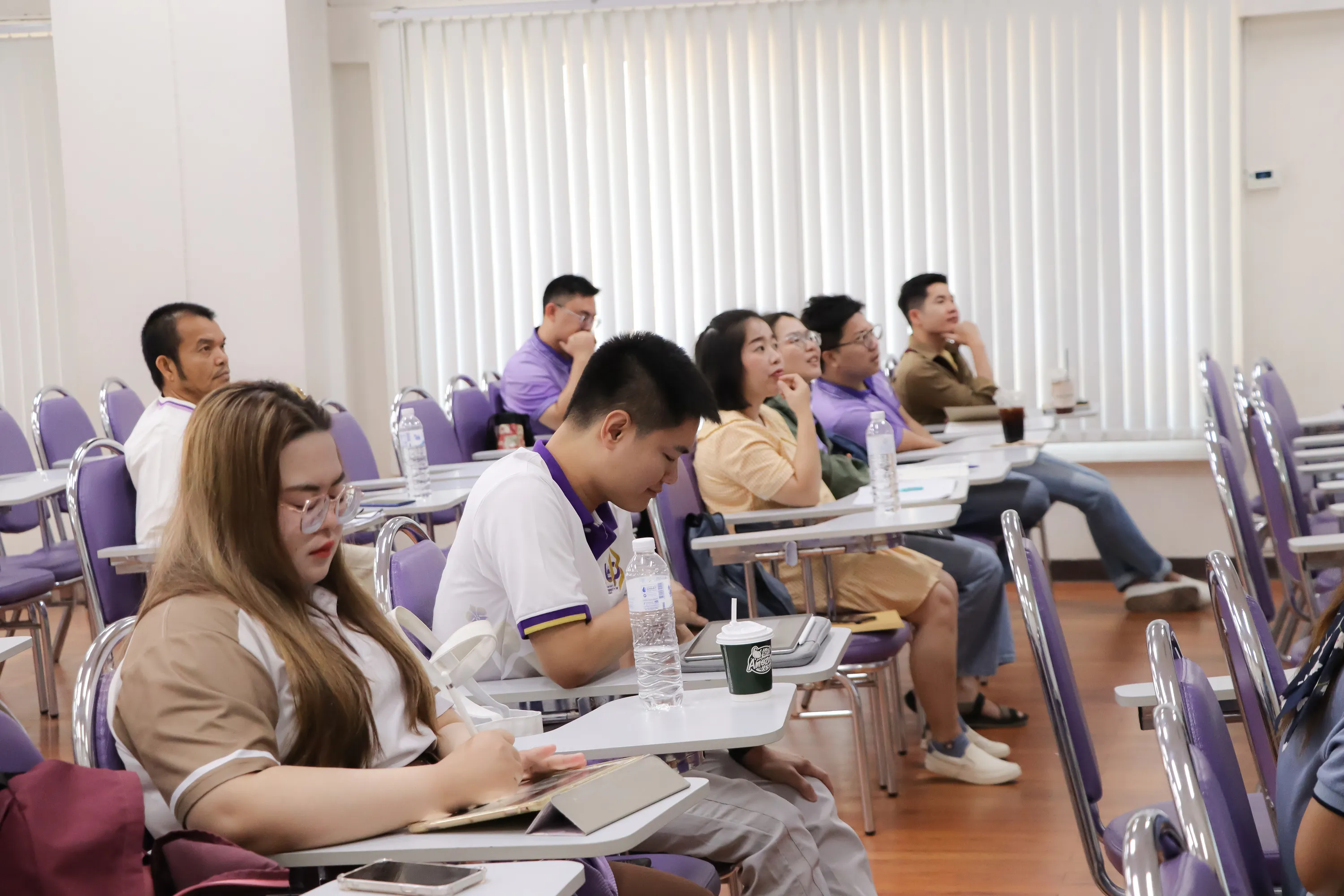 คณะรัฐศาสตร์และสังคมศาสตร์ จัดโครงการพัฒนาทักษะการเรียนรู้ด้านวิชาการของนิสิตระดับบัณฑิตศึกษา