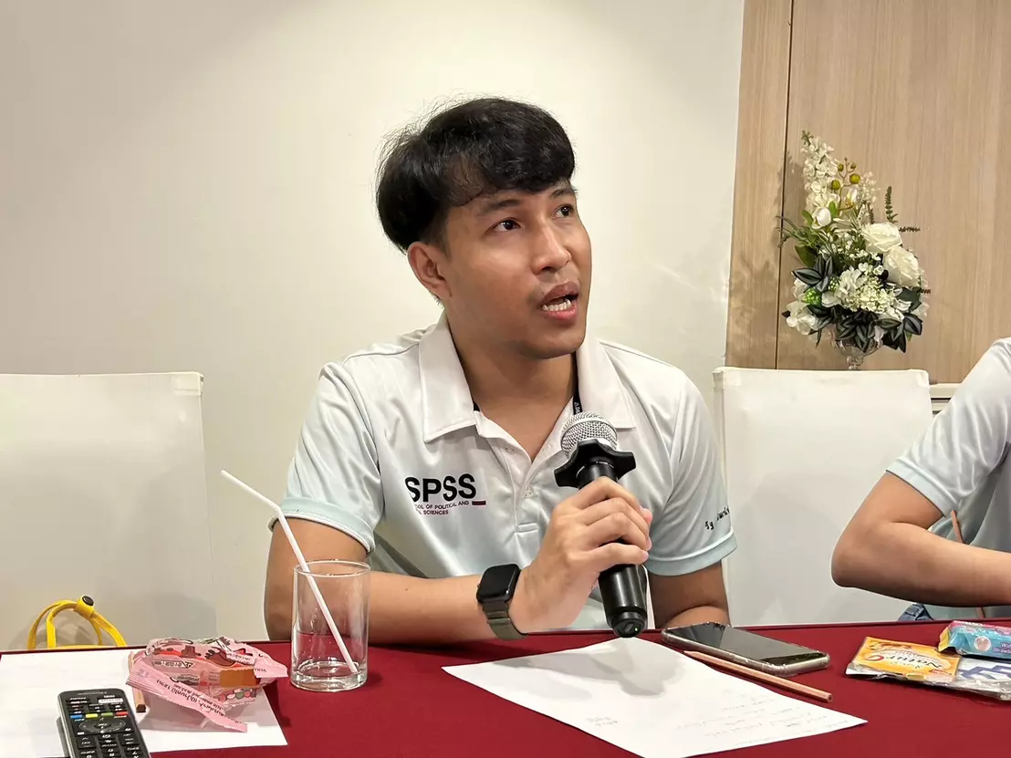 คณะรัฐศาสตร์และสังคมศาสตร์ นำทัพบุคลากรสายสนับสนุนจัดโครงการกำหนดค่านิยมวัฒนธรรมการทำงาน จัดทำแผนการพัฒนาบุคลากร การเขียนวิจัยสถาบัน R2R และการจัดทำคู่มือปฏิบัติงาน ณ จังหวัดจันทบุรี