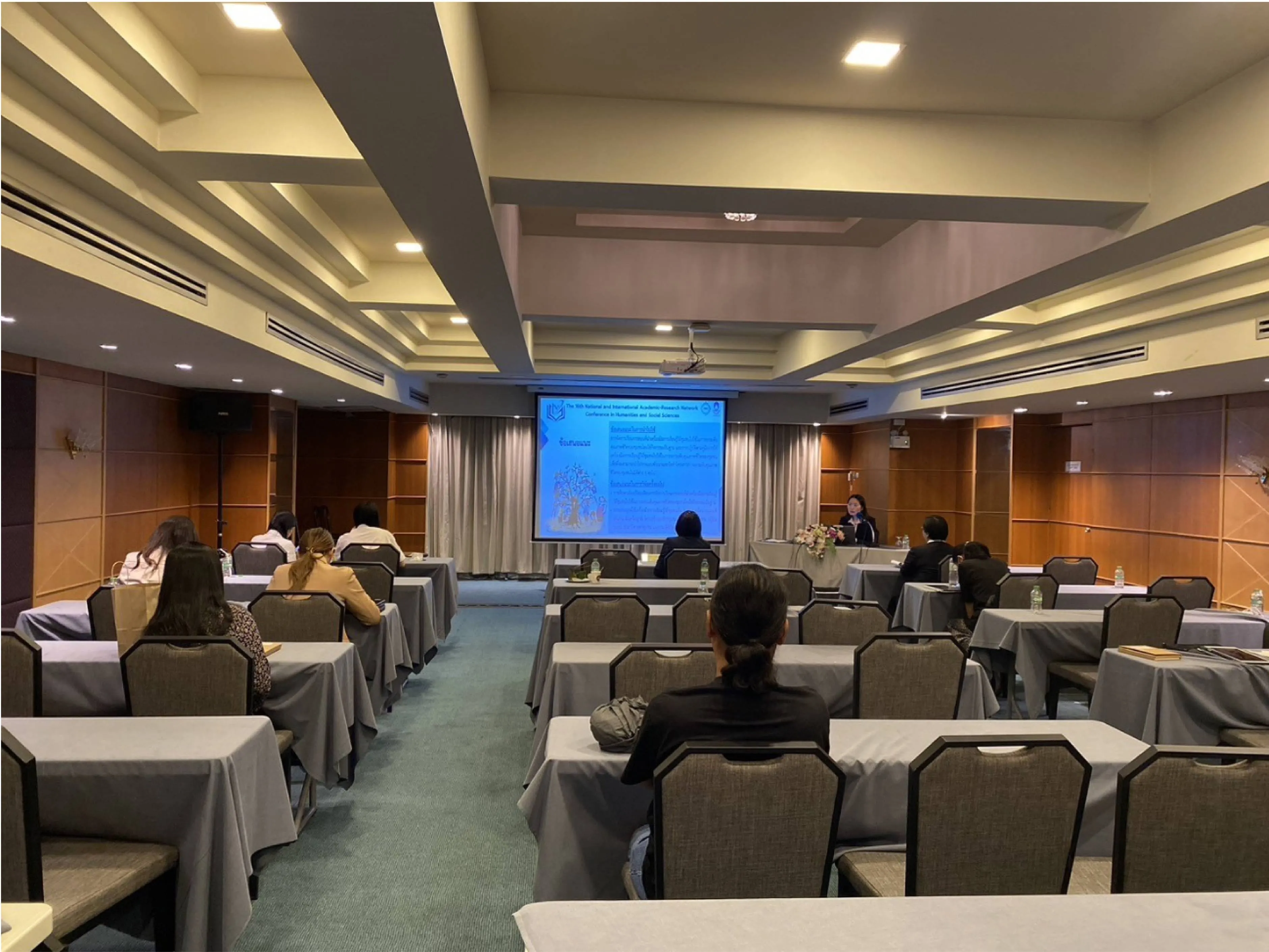 คณะรัฐศาสตร์และสังคมศาสตร์ เข้าร่วมการประชุมวิชาการระดับชาติและนานาชาติเครือข่ายความร่วมมือวิชาการ-วิจัยสายมนุษยศาสตร์และสังคมศาสตร์ ครั้งที่ 16 ในวันศุกร์ที่ 17 พฤษภาคม 2567 ณ โรงแรมเดอะ รอยัล ริเวอร์ กรุงเทพมหานคร