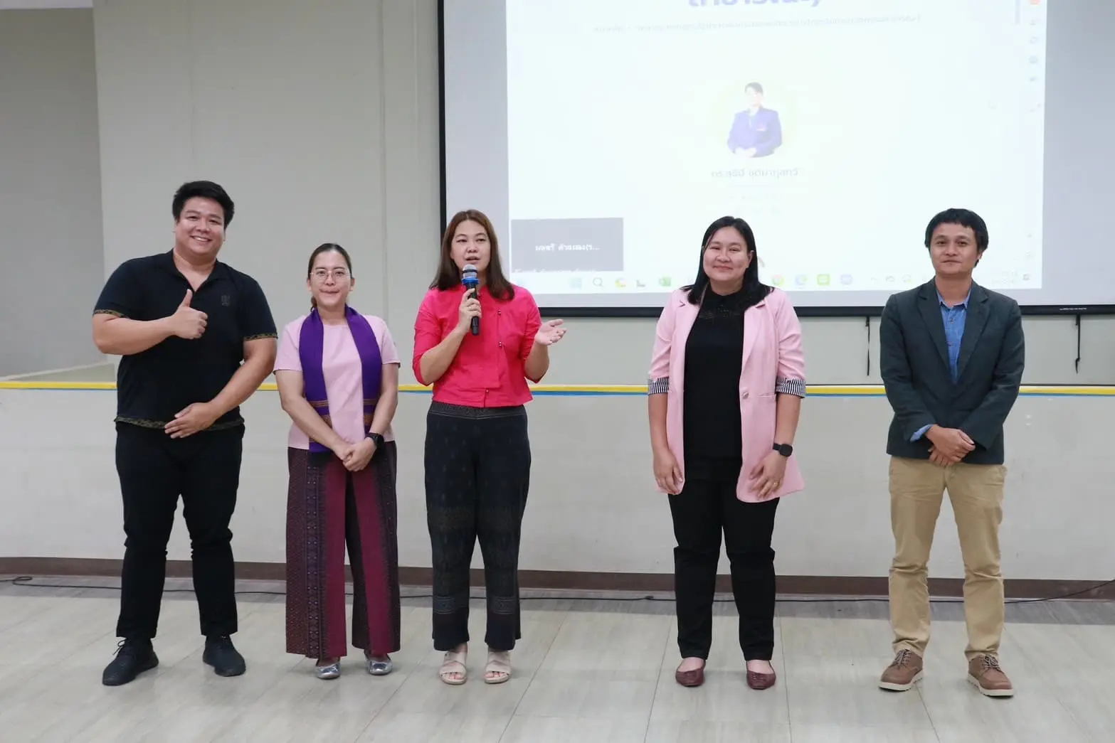 “ต้อนรับฟ้ามุ่ยช่อที่ 14 ” สู่ครอบครัวคณะรัฐศาสตร์และสังคมศาสตร์ มหาวิทยาลัยพะเยา