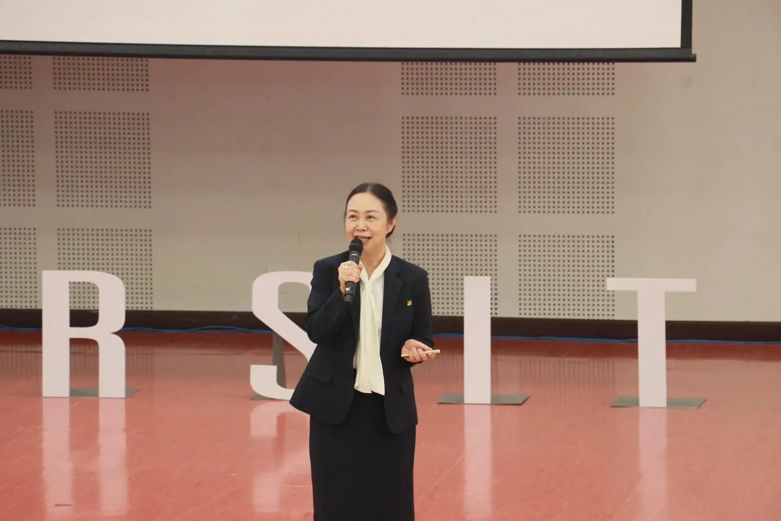 “ต้อนรับฟ้ามุ่ยช่อที่ 14 ” สู่ครอบครัวคณะรัฐศาสตร์และสังคมศาสตร์ มหาวิทยาลัยพะเยา