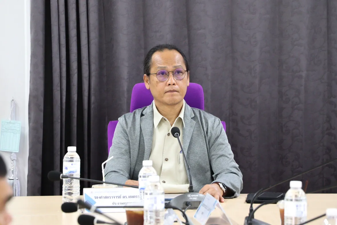 คณะรัฐศาสตร์และสังคมศาสตร์ จัดกิจกรรมแลกเปลี่ยนเรียนรู้ผลการดำเนินงานการประกันคุณภาพการศึกษาภายใน ระดับหลักสูตร ประจำปีการศึกษา 2566