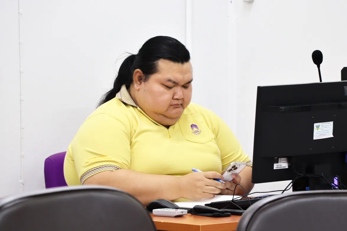 คณะรัฐศาสตร์และสังคมศาสตร์ จัดกิจกรรมแลกเปลี่ยนเรียนรู้ผลการดำเนินงานการประกันคุณภาพการศึกษาภายใน ระดับหลักสูตร ประจำปีการศึกษา 2566