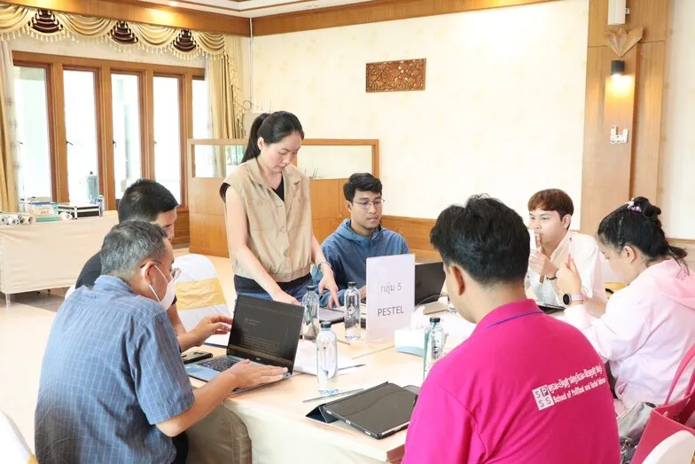 คณะรัฐศาสตร์และสังคมศาสตร์ จัดทำโครงการวิเคราะห์และทบทวนแผนยุทธศาสตร์และแผนปฏิบัติการคณะประจำปี 2567