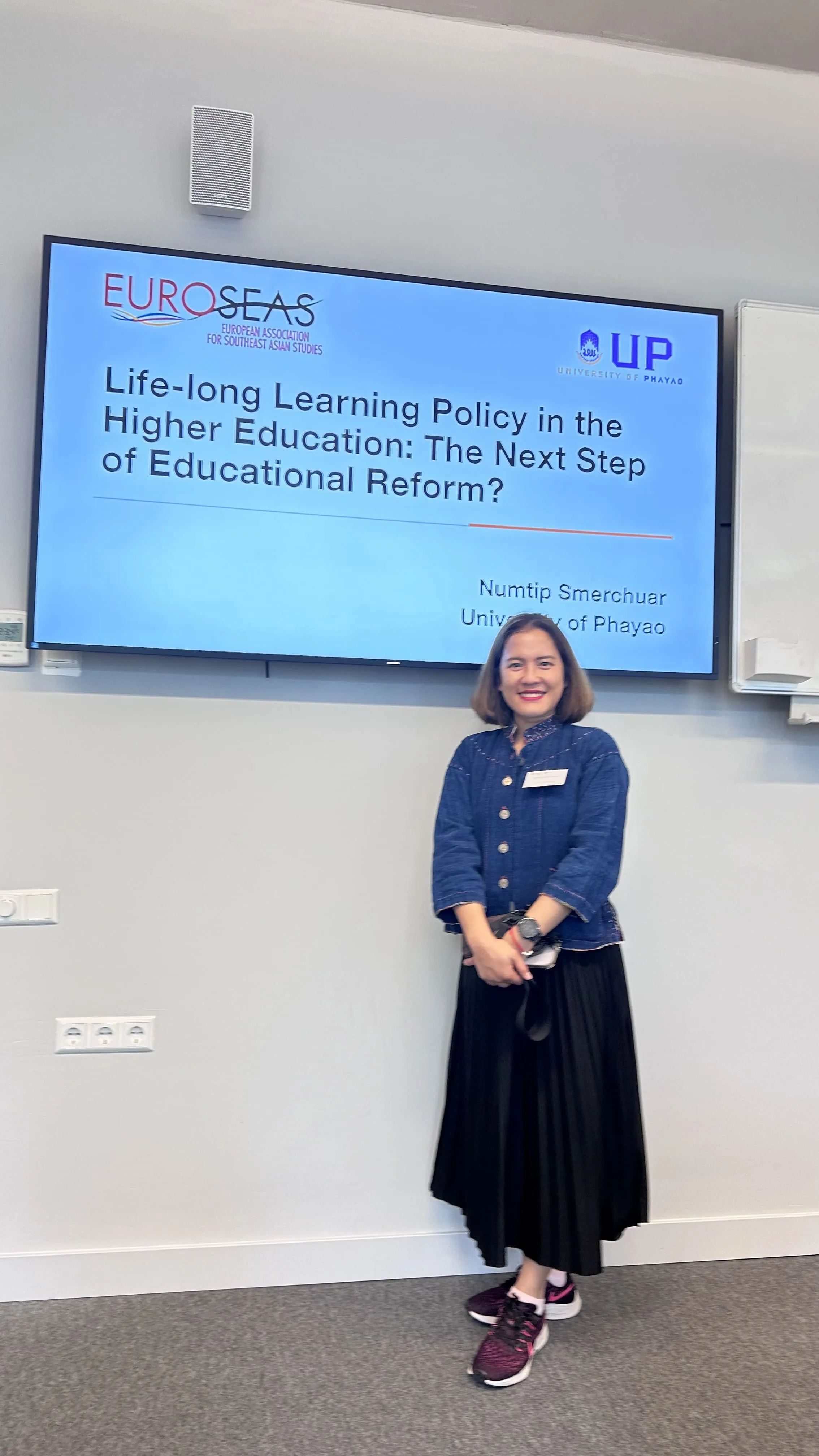 ตัวแทนอาจารย์คณะรัฐศาสตร์และสังคมศาสตร์ เข้าร่วมนำเสนอในการประชุมวิชาการระดับนานาชาติ