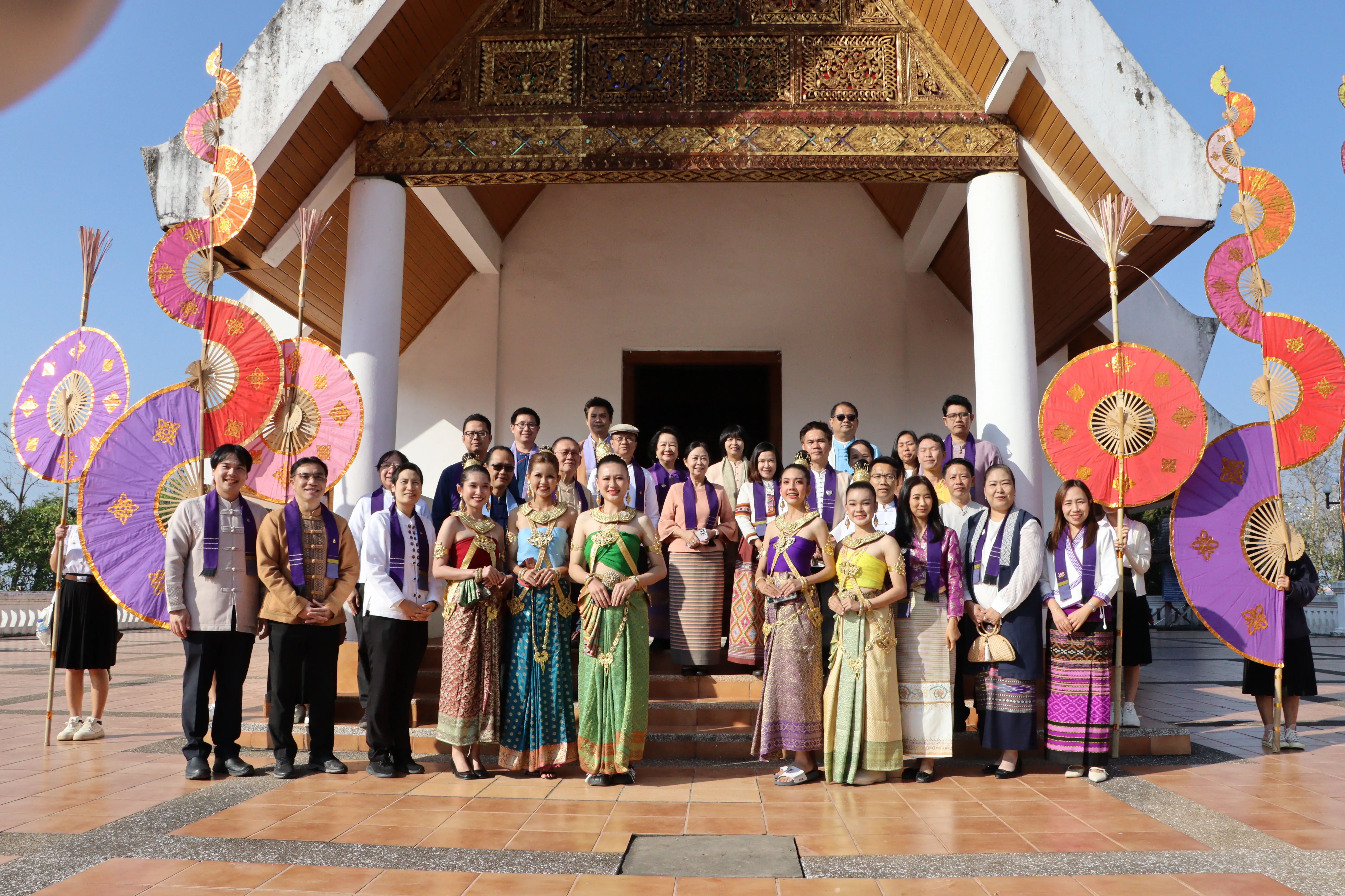 คณะรัฐศาสตร์และสังคมศาสตร์ร่วมกิจกรรม "ล่องเรือ" ตานข้าวทิพย์พระเจ้าตนหลวง ณ วัดศรีโคมคำ จังหวัดพะเยา ประจำปี 2568