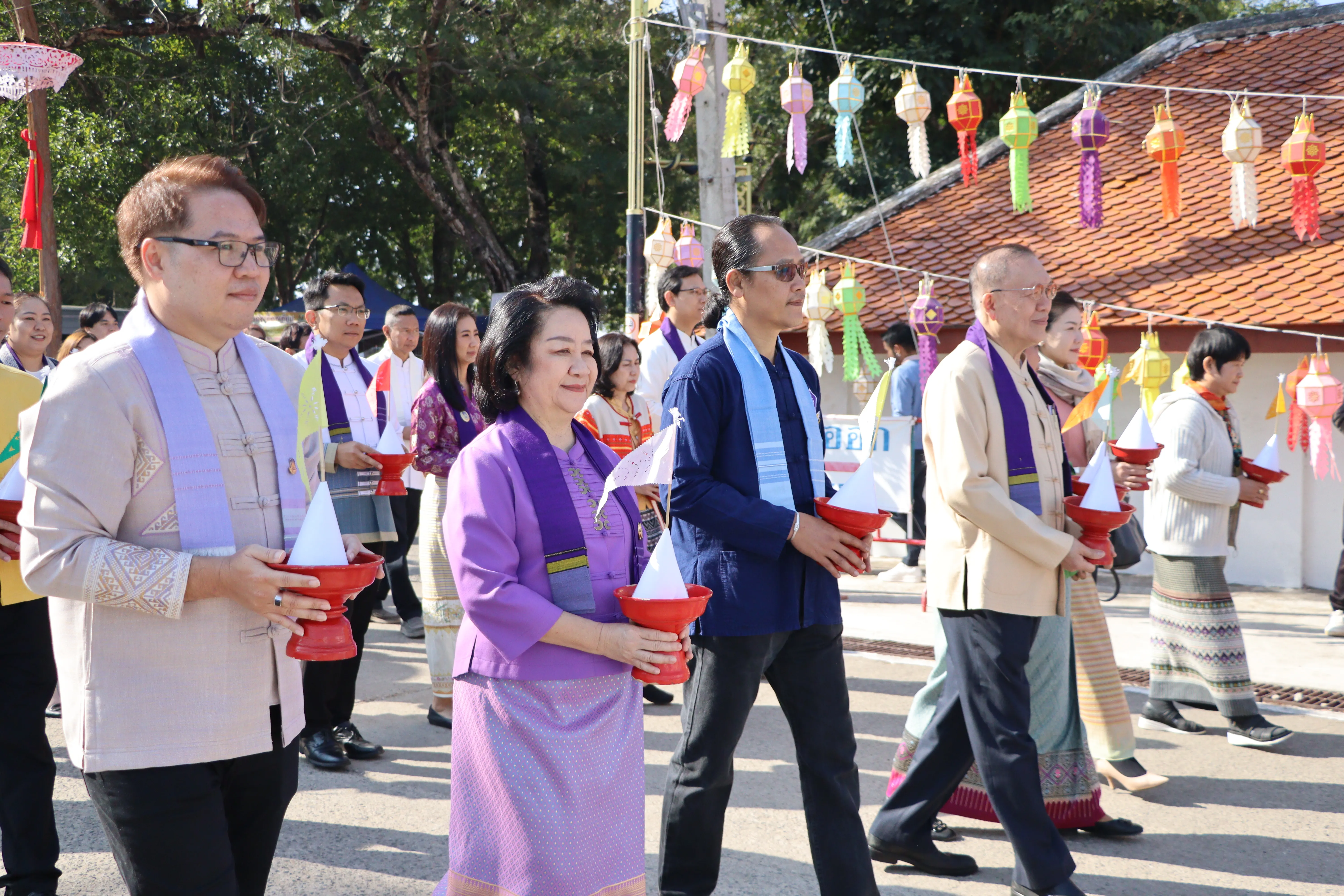 คณะรัฐศาสตร์และสังคมศาสตร์ร่วมกิจกรรม "ล่องเรือ" ตานข้าวทิพย์พระเจ้าตนหลวง ณ วัดศรีโคมคำ จังหวัดพะเยา ประจำปี 2568
