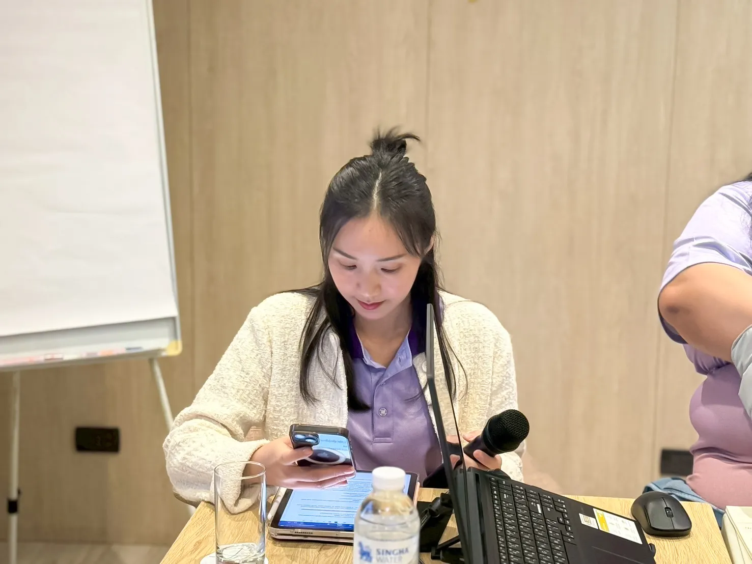 คณะรัฐศาสตร์แลคณะรัฐศาสตร์และสังคมศาสตร์ จัดอบรมและศึกษาดูงาน เสริมศักยภาพบุคลากรสายสนับสนุนสู่ความเป็นมืออาชีพ