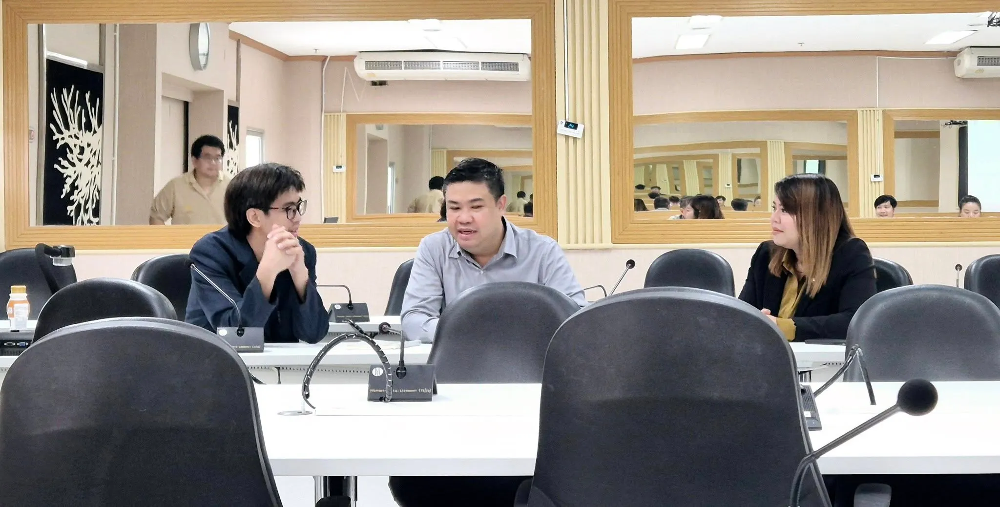 ยกระดับหลักสูตร หลักสูตรรัฐศาสตรบัณฑิต ม.พะเยา ลงพื้นที่เก็บข้อมูลจริง สร้างยุทธศาสตร์ใหม่เพื่อพัฒนาหลักสูตร พ.ศ. 2570 อย่างยั่งยืน