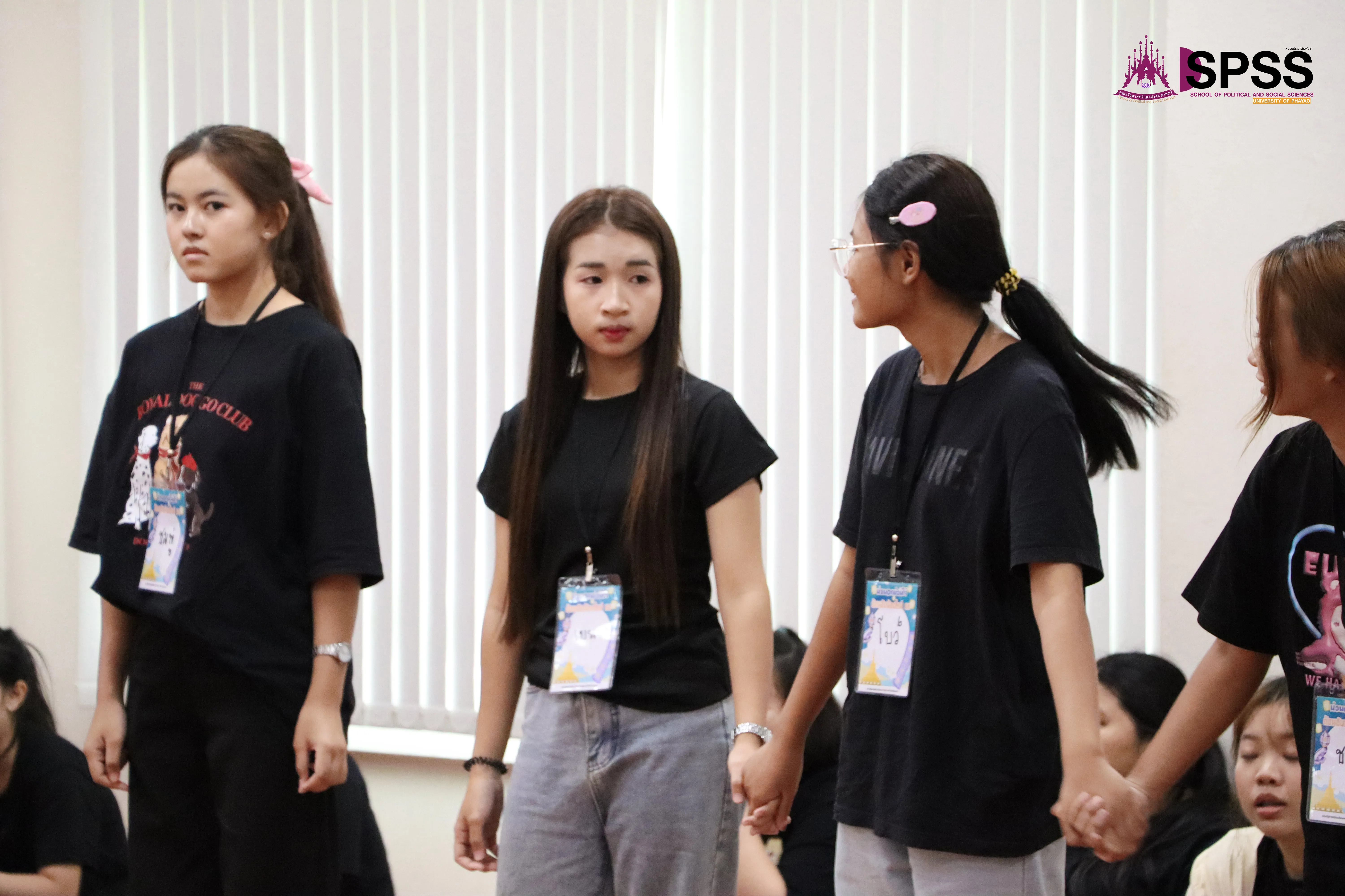 “ก้าวแรกที่ยิ่งใหญ่! รัฐศาสตร์และสังคมศาสตร์ ม.พะเยา เปิดประตูสู่วิชาการและมิตรภาพ ต้อนรับนิสิตใหม่ 2568 อย่างอบอุ่น”