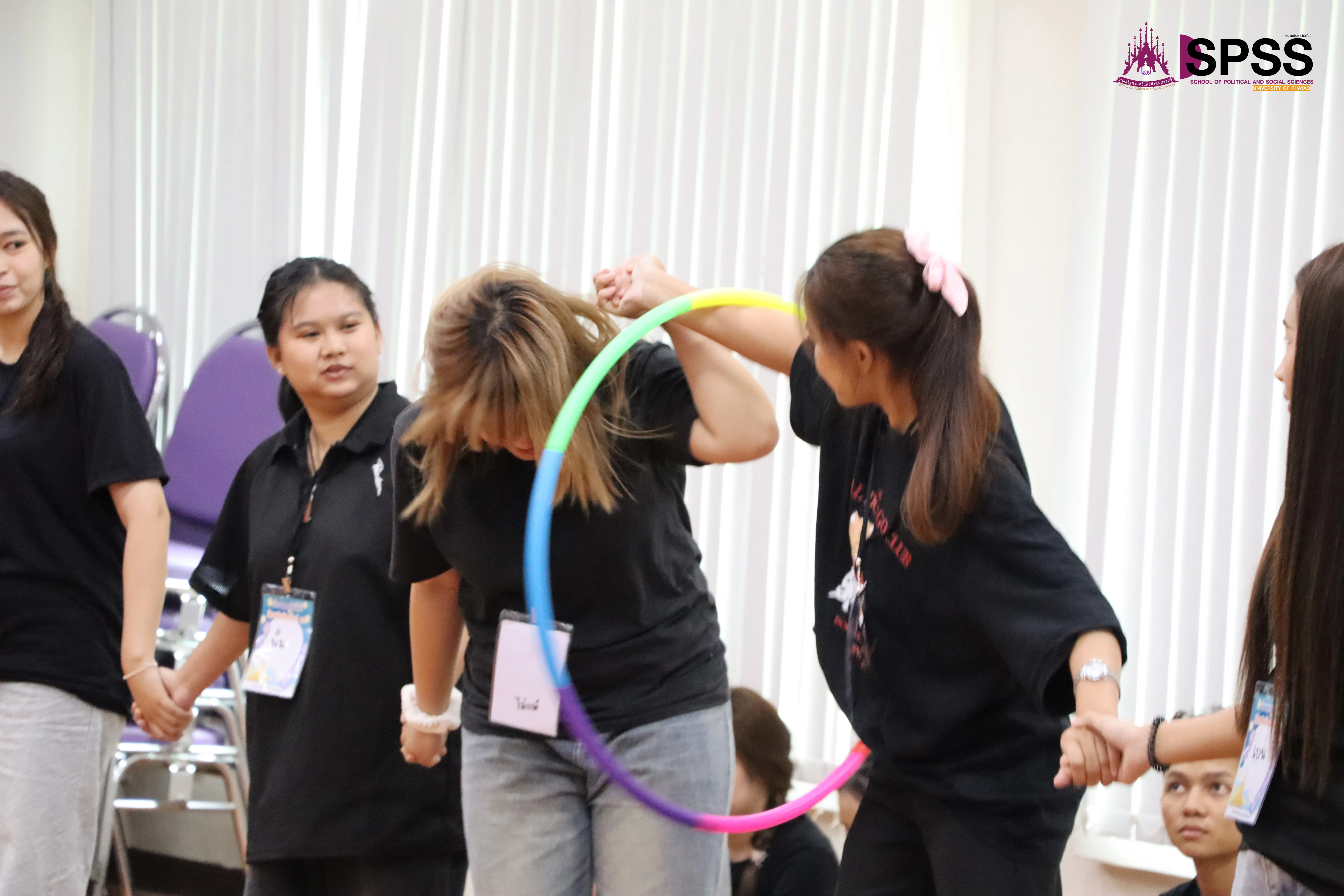 “ก้าวแรกที่ยิ่งใหญ่! รัฐศาสตร์และสังคมศาสตร์ ม.พะเยา เปิดประตูสู่วิชาการและมิตรภาพ ต้อนรับนิสิตใหม่ 2568 อย่างอบอุ่น”