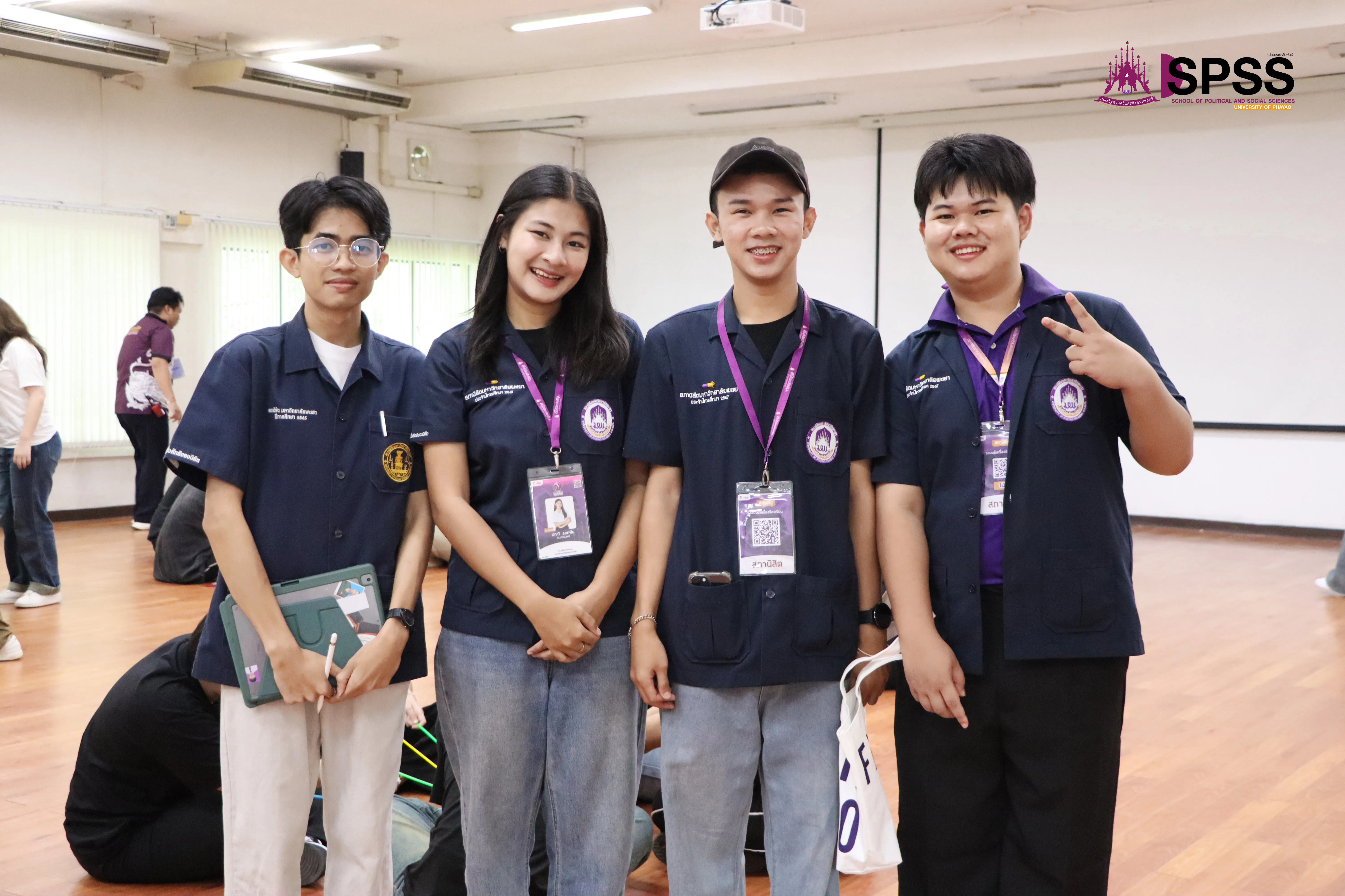 “ก้าวแรกที่ยิ่งใหญ่! รัฐศาสตร์และสังคมศาสตร์ ม.พะเยา เปิดประตูสู่วิชาการและมิตรภาพ ต้อนรับนิสิตใหม่ 2568 อย่างอบอุ่น”