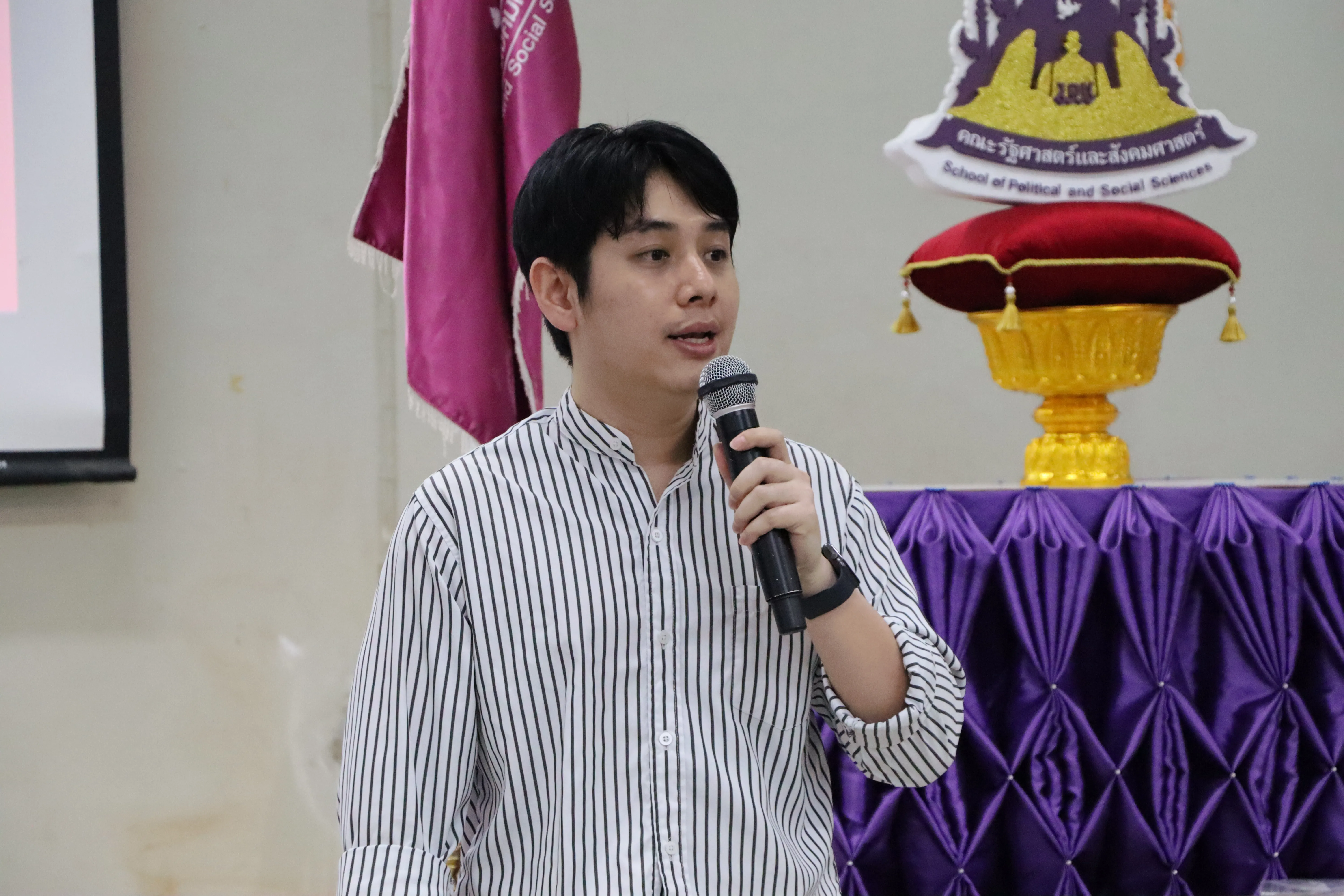 “ก้าวแรกที่ยิ่งใหญ่! รัฐศาสตร์และสังคมศาสตร์ ม.พะเยา เปิดประตูสู่วิชาการและมิตรภาพ ต้อนรับนิสิตใหม่ 2568 อย่างอบอุ่น”