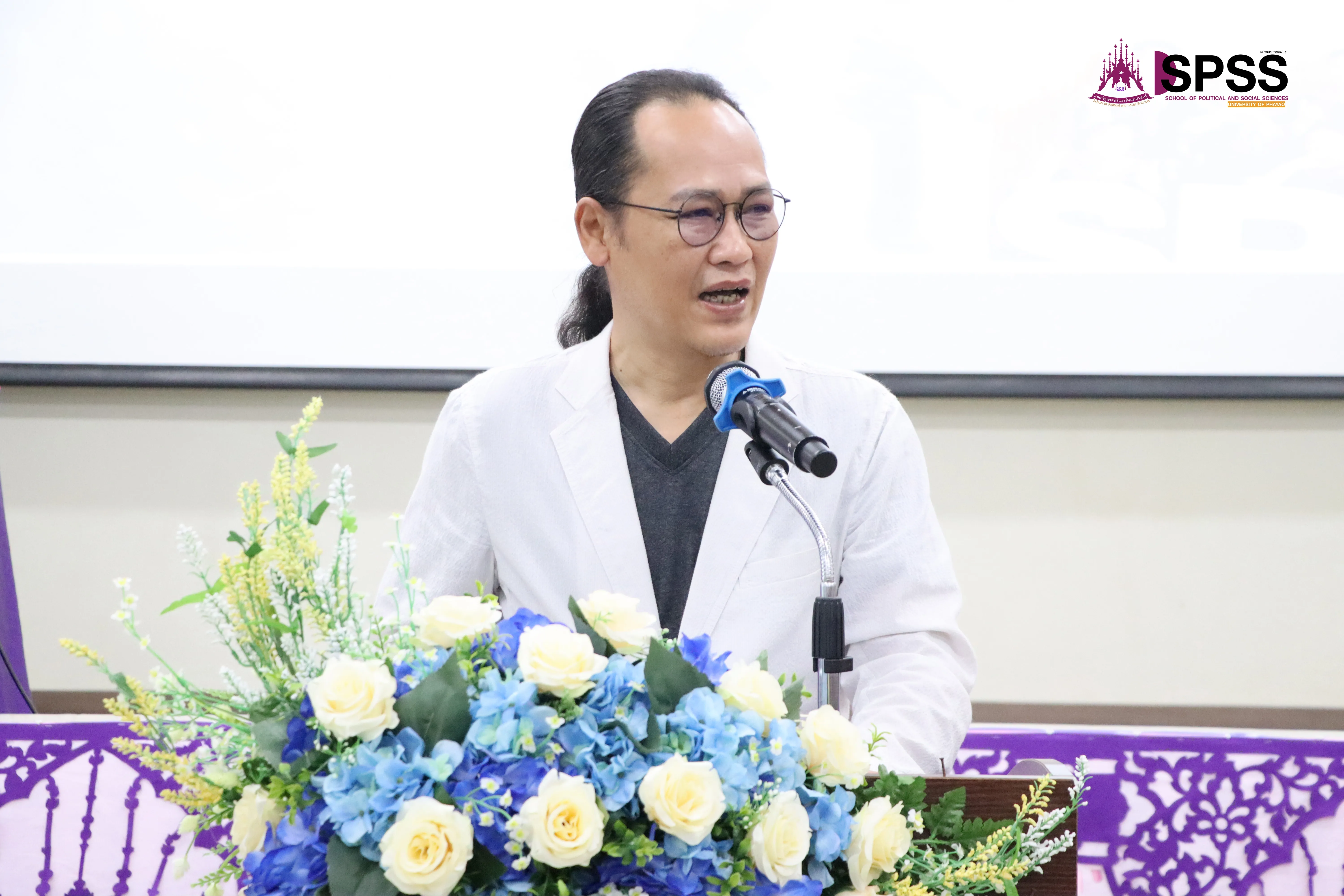 “ก้าวแรกที่ยิ่งใหญ่! รัฐศาสตร์และสังคมศาสตร์ ม.พะเยา เปิดประตูสู่วิชาการและมิตรภาพ ต้อนรับนิสิตใหม่ 2568 อย่างอบอุ่น”