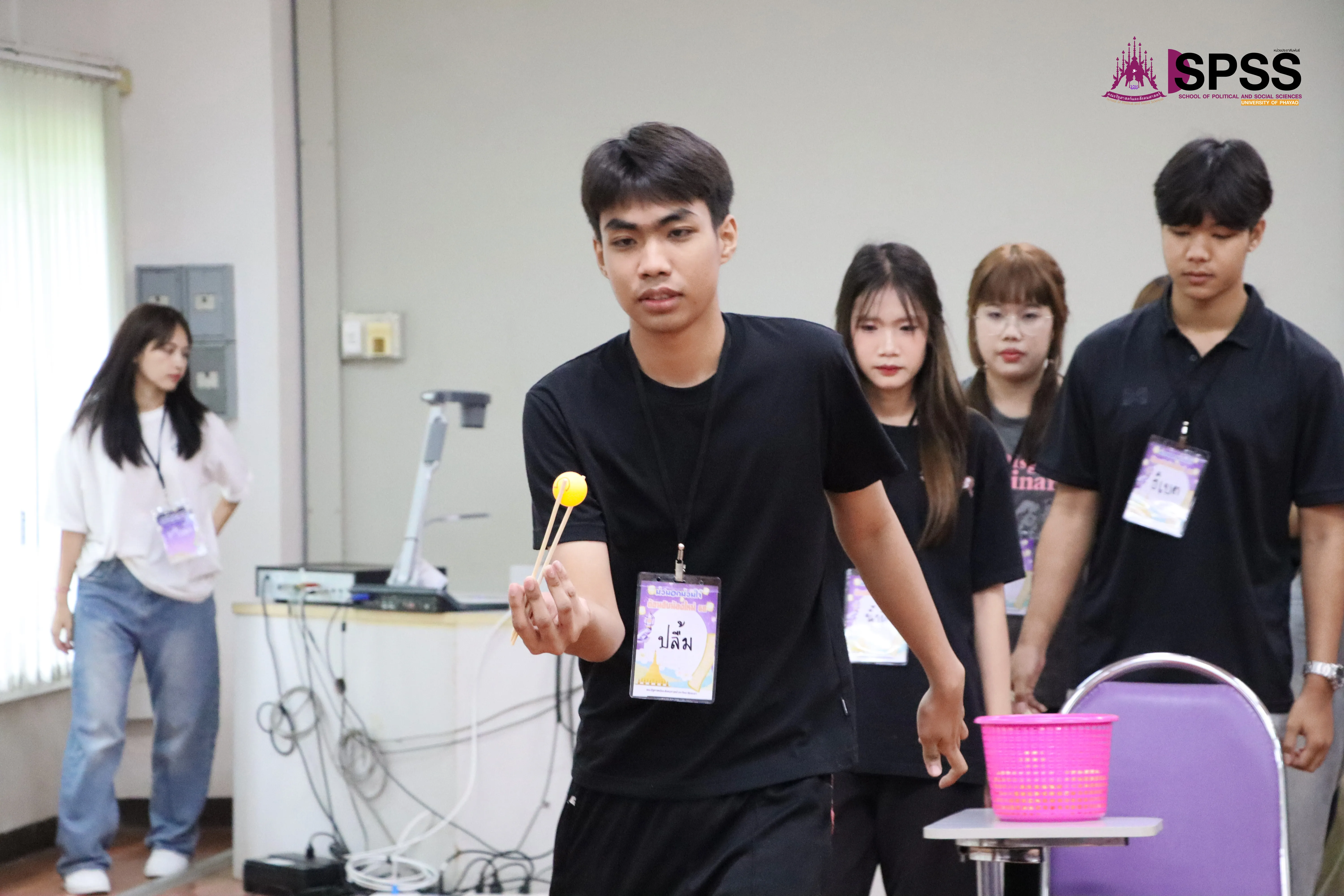 “ก้าวแรกที่ยิ่งใหญ่! รัฐศาสตร์และสังคมศาสตร์ ม.พะเยา เปิดประตูสู่วิชาการและมิตรภาพ ต้อนรับนิสิตใหม่ 2568 อย่างอบอุ่น”