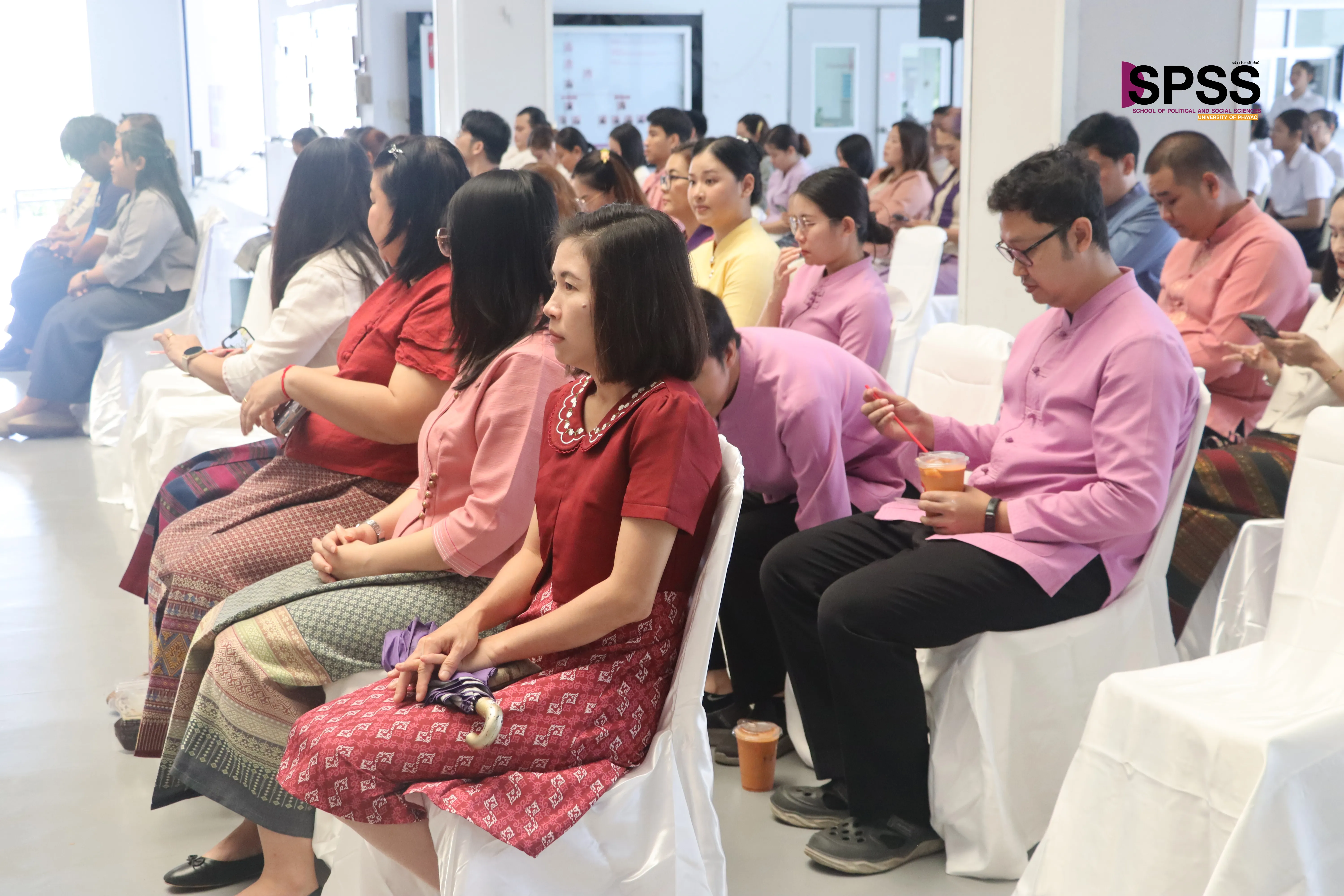 10 ปีแห่งศรัทธา จัดพิธีสักการะพระบรมสารีริกธาตุ พิธีตักน้ำและเจริญพระพุทธมนต์น้ำสรงพระธาตุจอมทอง