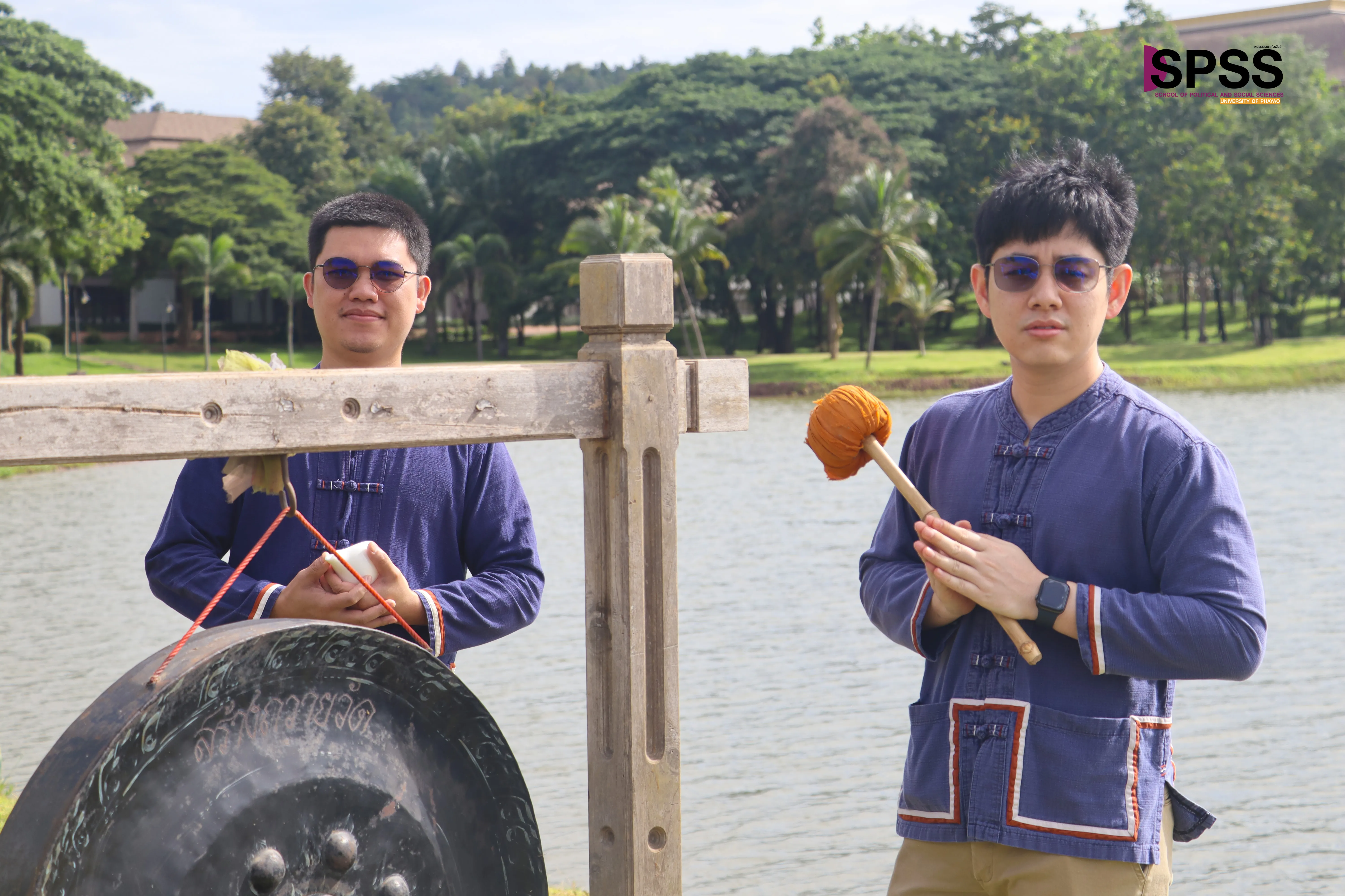 10 ปีแห่งศรัทธา จัดพิธีสักการะพระบรมสารีริกธาตุ พิธีตักน้ำและเจริญพระพุทธมนต์น้ำสรงพระธาตุจอมทอง