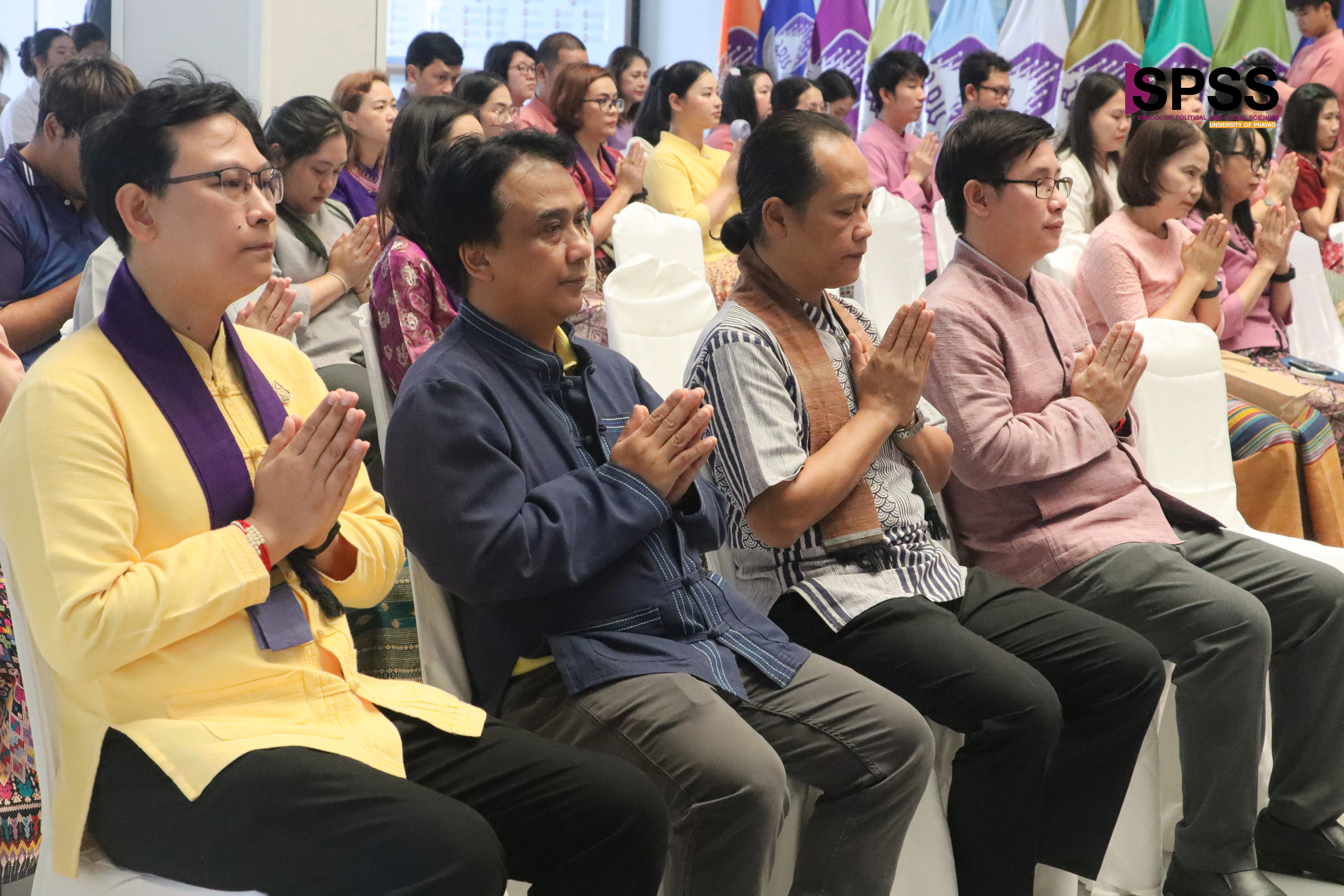 10 ปีแห่งศรัทธา จัดพิธีสักการะพระบรมสารีริกธาตุ พิธีตักน้ำและเจริญพระพุทธมนต์น้ำสรงพระธาตุจอมทอง