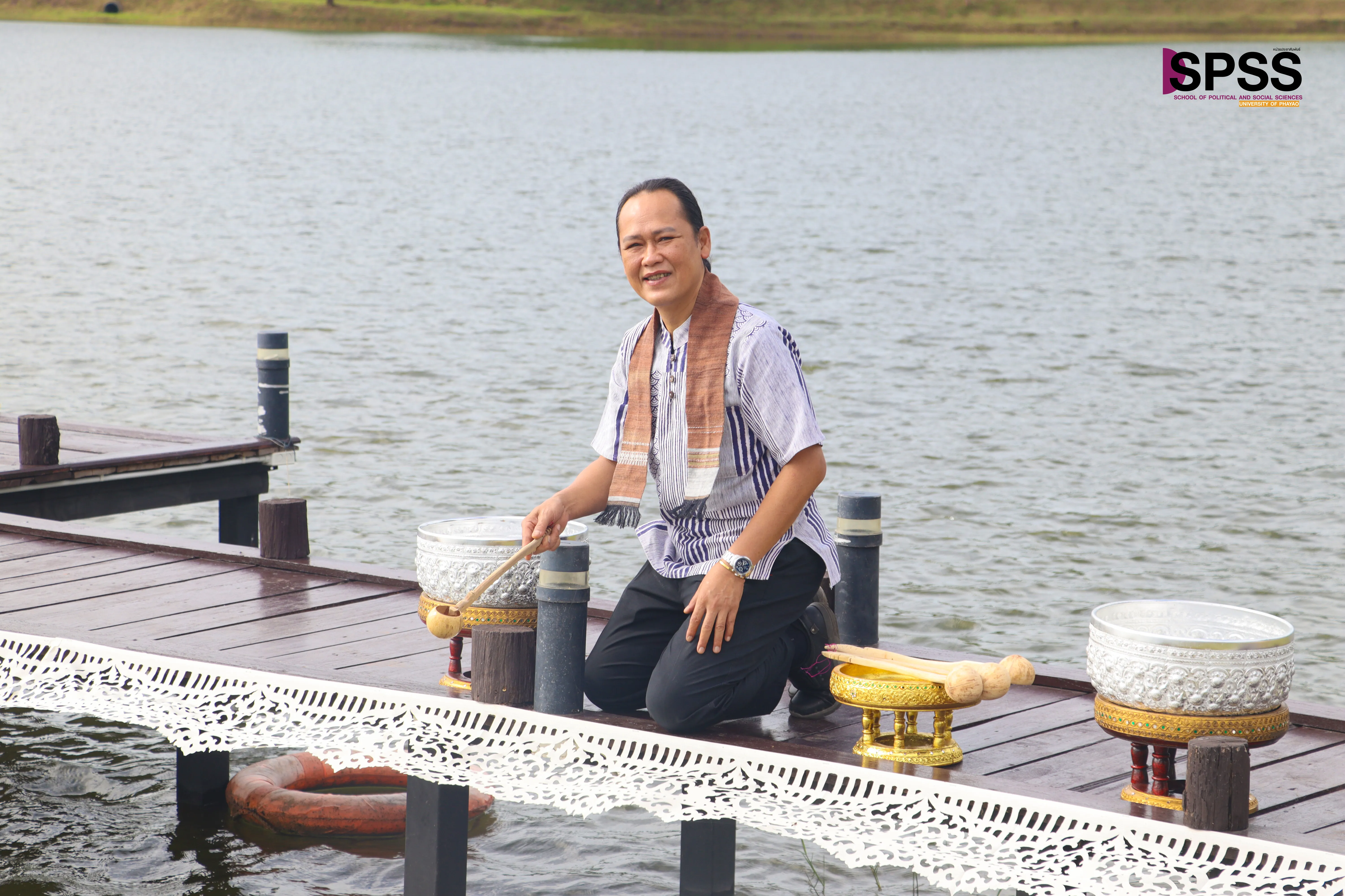 10 ปีแห่งศรัทธา จัดพิธีสักการะพระบรมสารีริกธาตุ พิธีตักน้ำและเจริญพระพุทธมนต์น้ำสรงพระธาตุจอมทอง