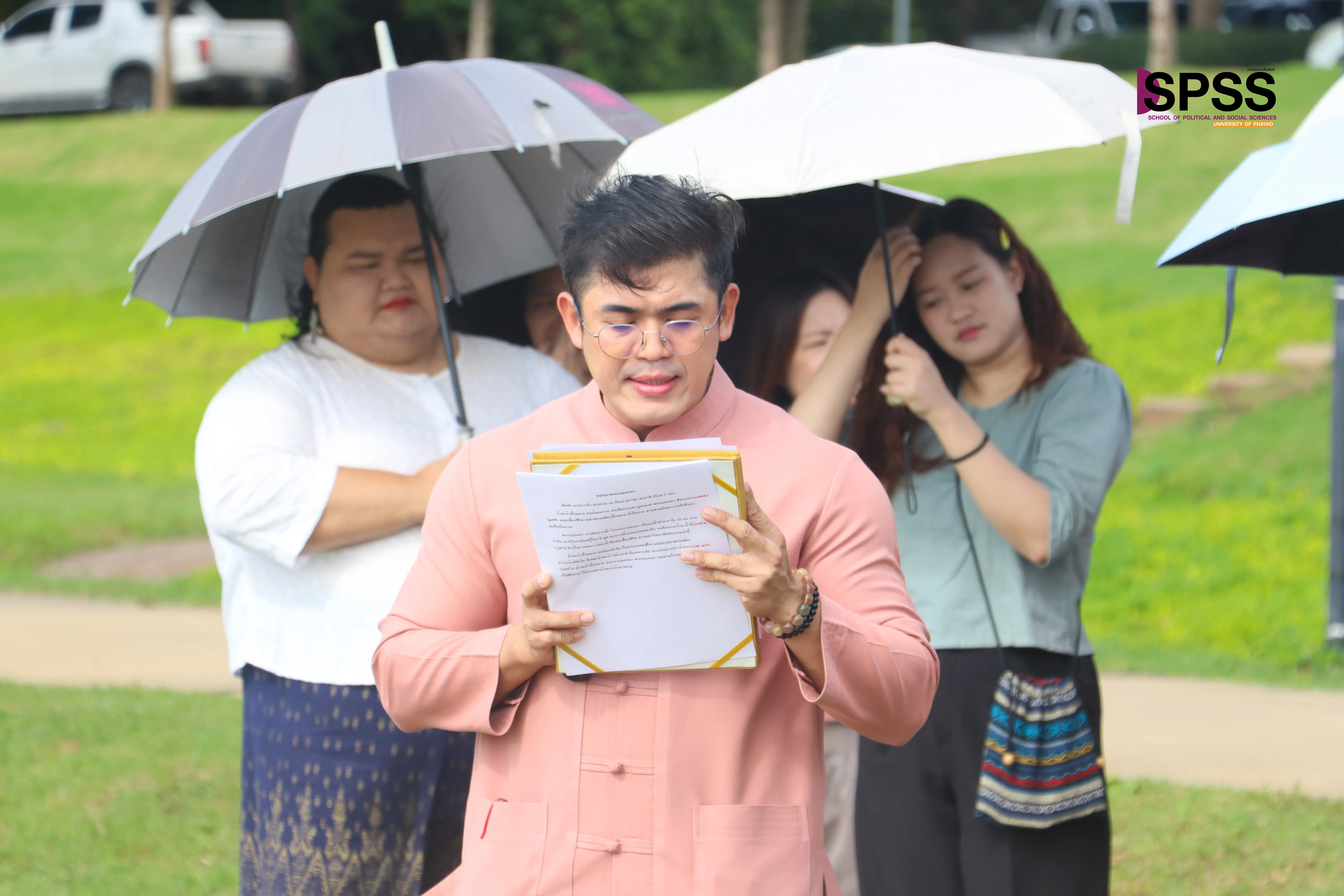 10 ปีแห่งศรัทธา จัดพิธีสักการะพระบรมสารีริกธาตุ พิธีตักน้ำและเจริญพระพุทธมนต์น้ำสรงพระธาตุจอมทอง