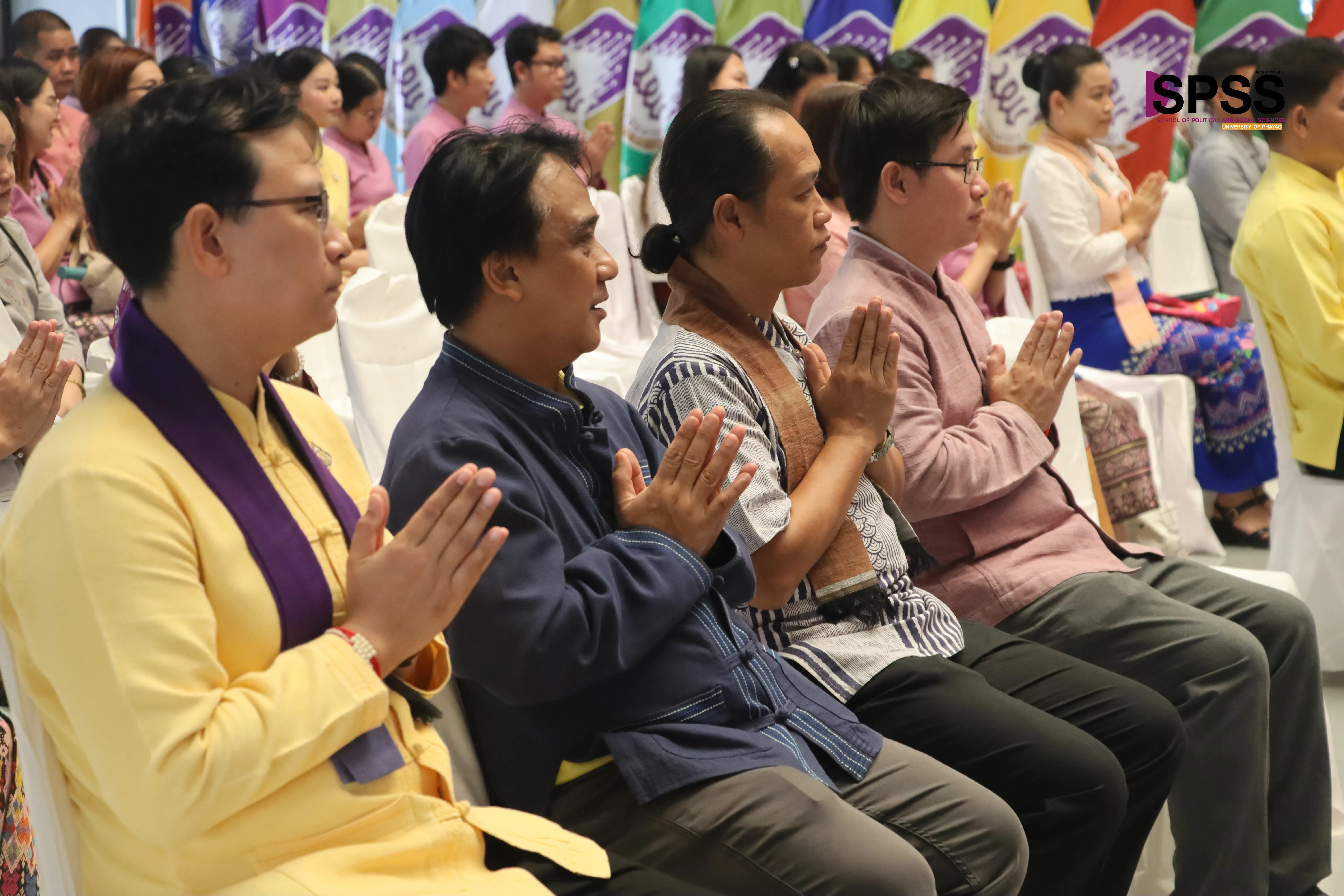 10 ปีแห่งศรัทธา จัดพิธีสักการะพระบรมสารีริกธาตุ พิธีตักน้ำและเจริญพระพุทธมนต์น้ำสรงพระธาตุจอมทอง