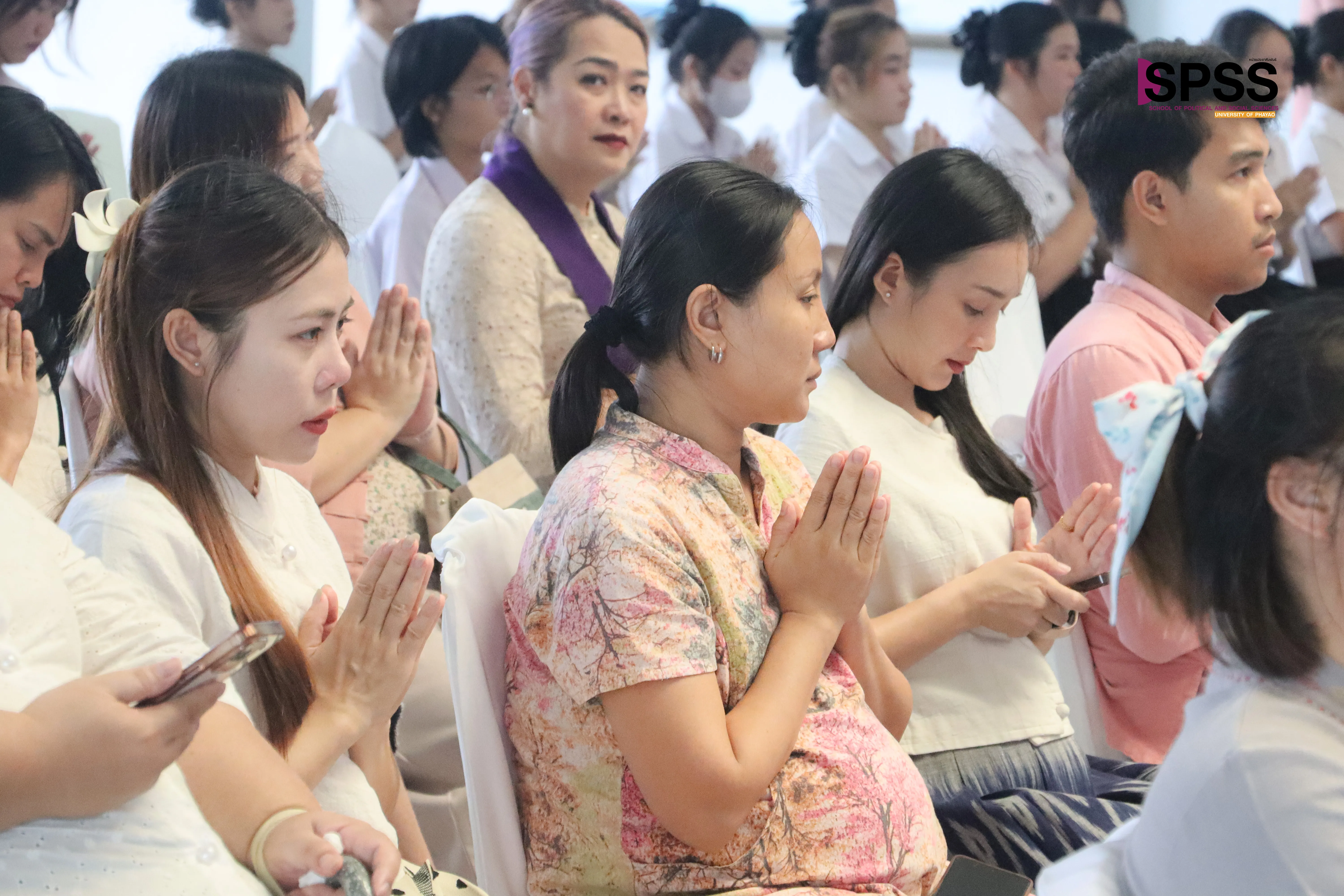 10 ปีแห่งศรัทธา จัดพิธีสักการะพระบรมสารีริกธาตุ พิธีตักน้ำและเจริญพระพุทธมนต์น้ำสรงพระธาตุจอมทอง