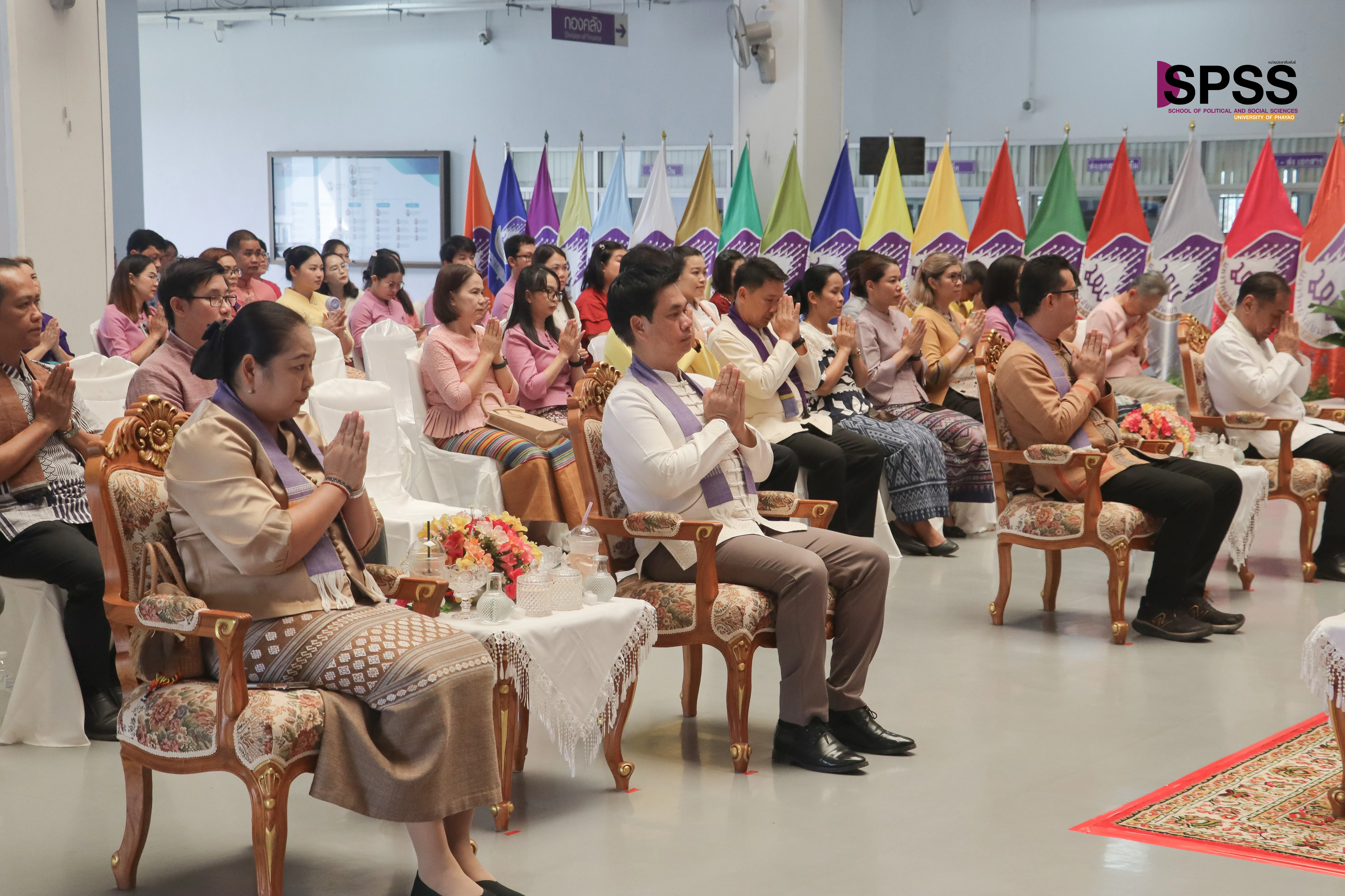 10 ปีแห่งศรัทธา จัดพิธีสักการะพระบรมสารีริกธาตุ พิธีตักน้ำและเจริญพระพุทธมนต์น้ำสรงพระธาตุจอมทอง