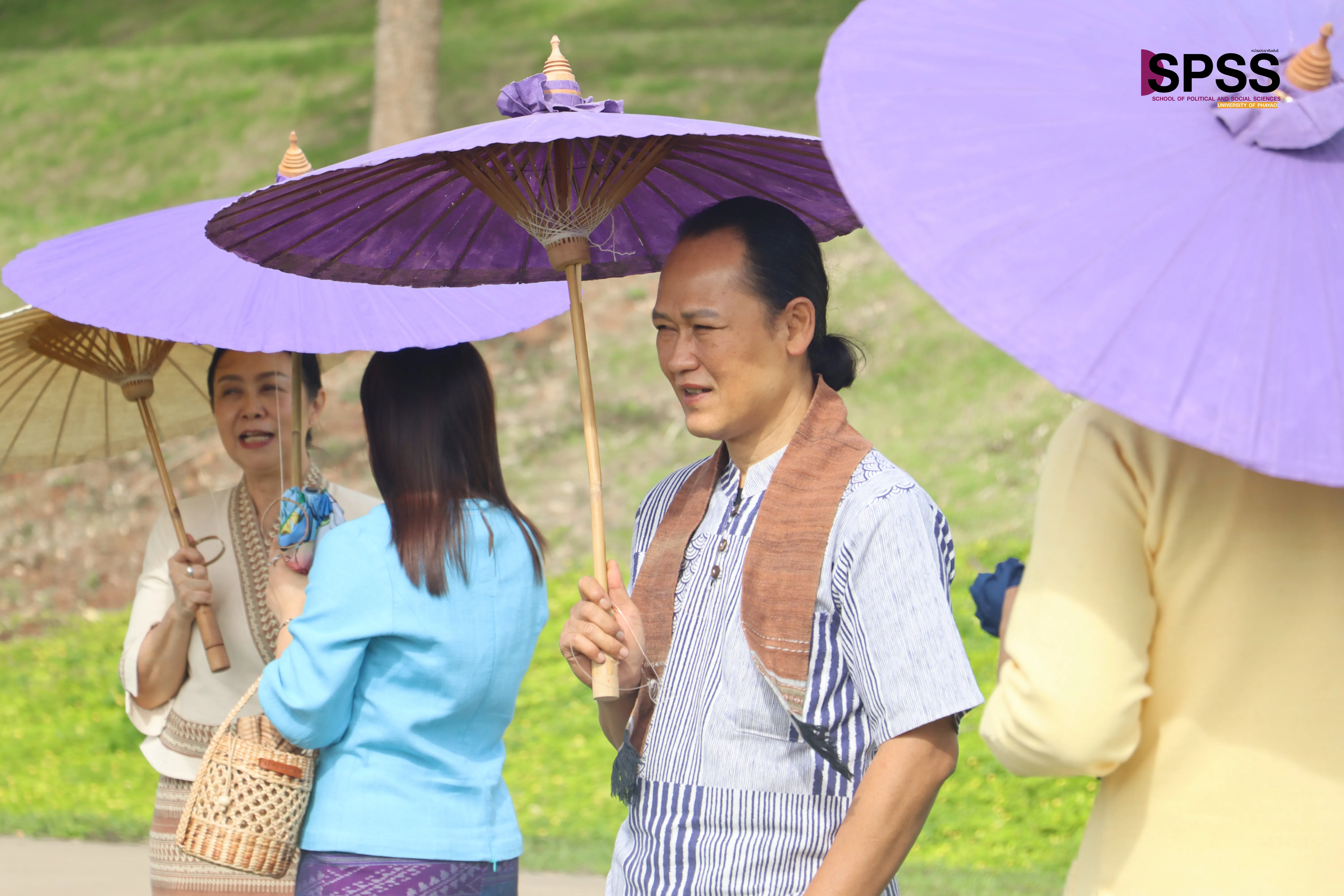 10 ปีแห่งศรัทธา จัดพิธีสักการะพระบรมสารีริกธาตุ พิธีตักน้ำและเจริญพระพุทธมนต์น้ำสรงพระธาตุจอมทอง