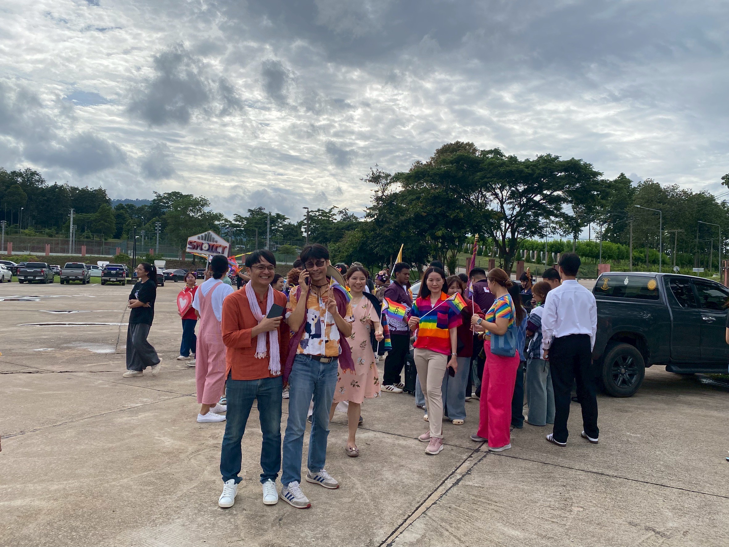 คณะรัฐศาสตร์และสังคมศาสตร์ คว้ารางวัลชนะเลิศขบวนพาเหรด “Be Your True Color” ในงาน Coming of Age Coming of Pride 2025 สะท้อนพลังแห่งความหลากหลายและเท่าเทียม