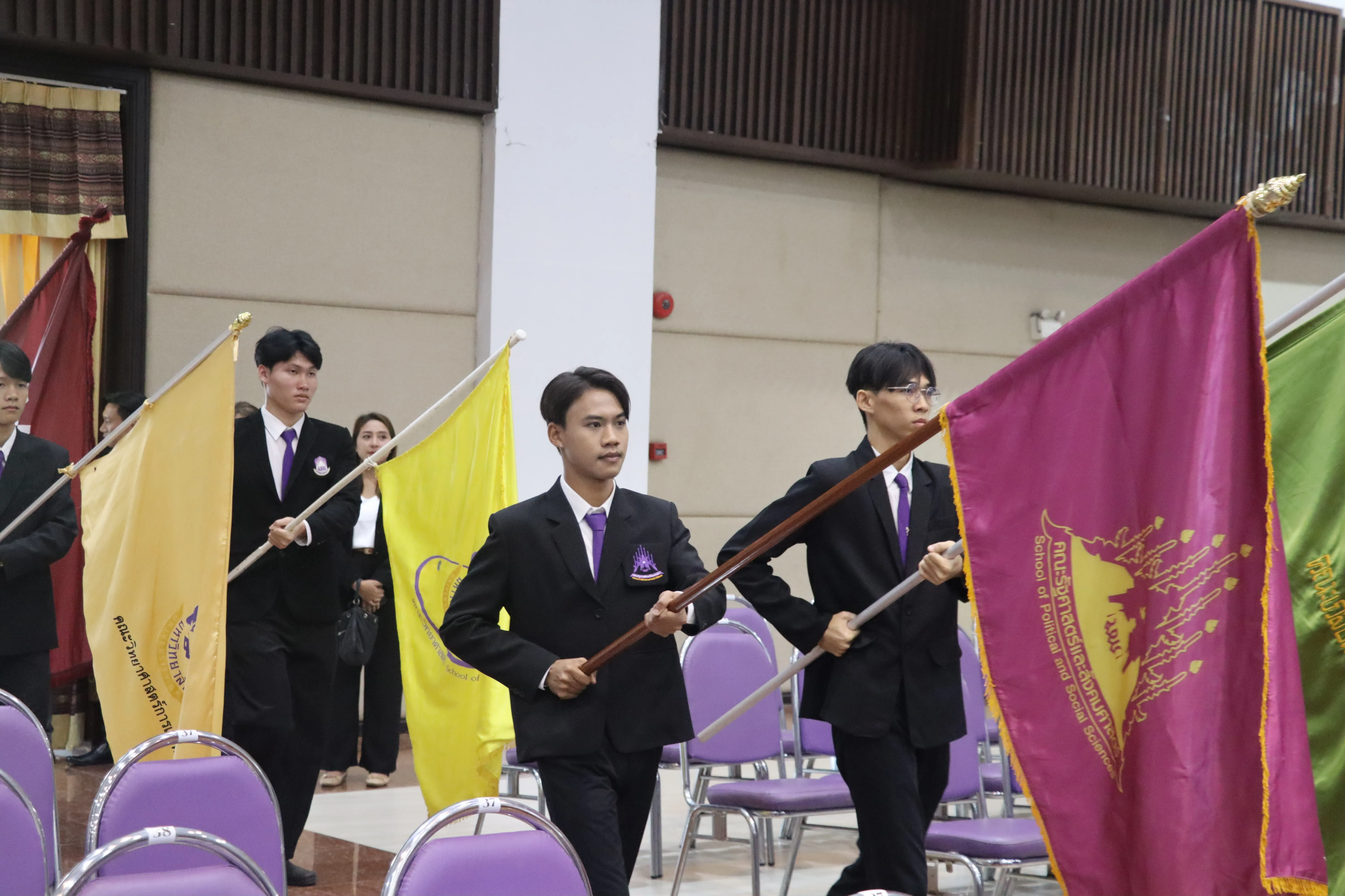 อาจารย์คณะรัฐศาสตร์และสังคมศาสตร์ ได้รับรางวัลอาจารย์มืออาชีพ มหาวิทยาลัยพะเยา UP-PSF ปี พ.ศ. 2568 ในพิธีไหว้ครูมหาวิทยาลัยพะเยา ประจำปีการศึกษา 2568