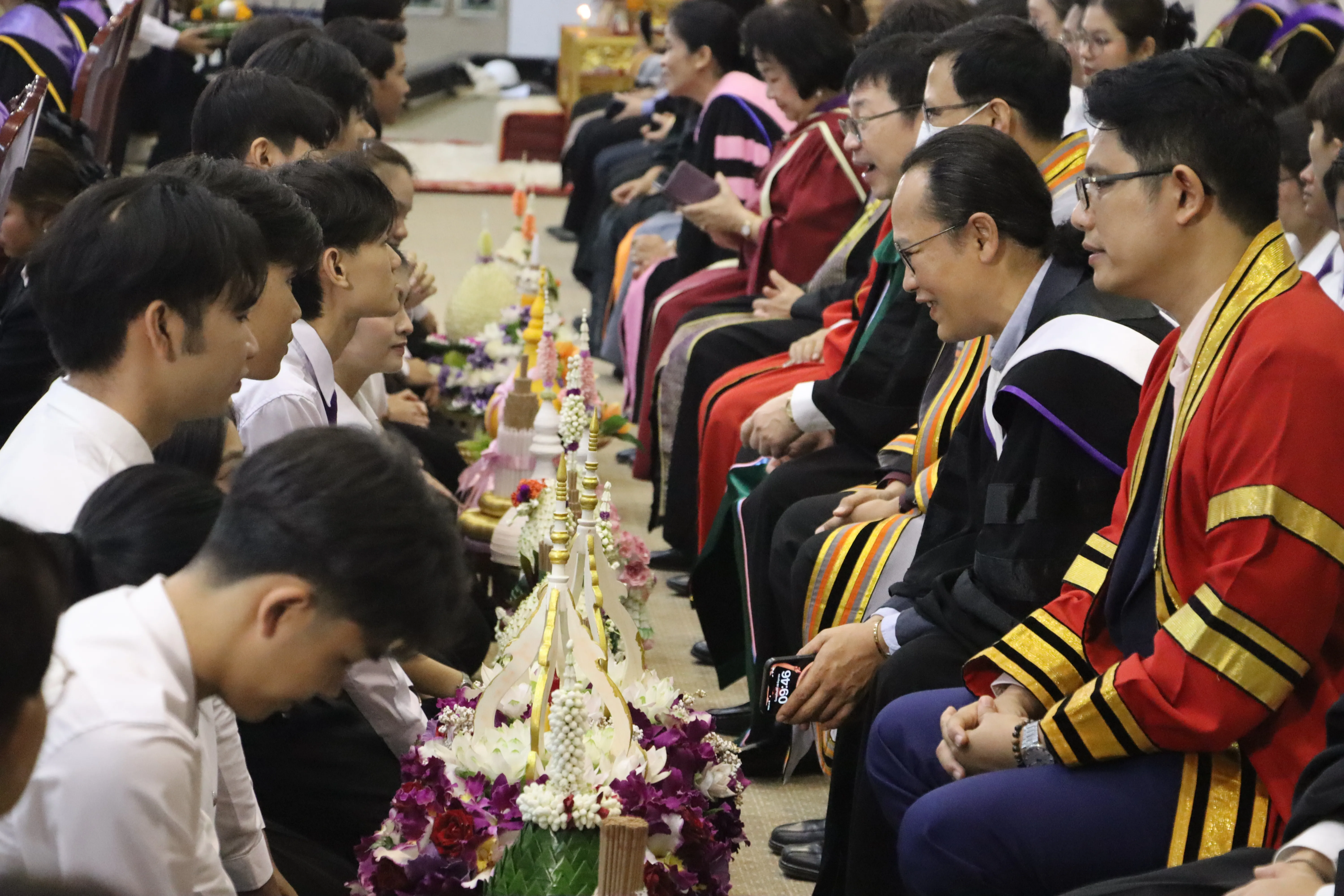 อาจารย์คณะรัฐศาสตร์และสังคมศาสตร์ ได้รับรางวัลอาจารย์มืออาชีพ มหาวิทยาลัยพะเยา UP-PSF ปี พ.ศ. 2568 ในพิธีไหว้ครูมหาวิทยาลัยพะเยา ประจำปีการศึกษา 2568