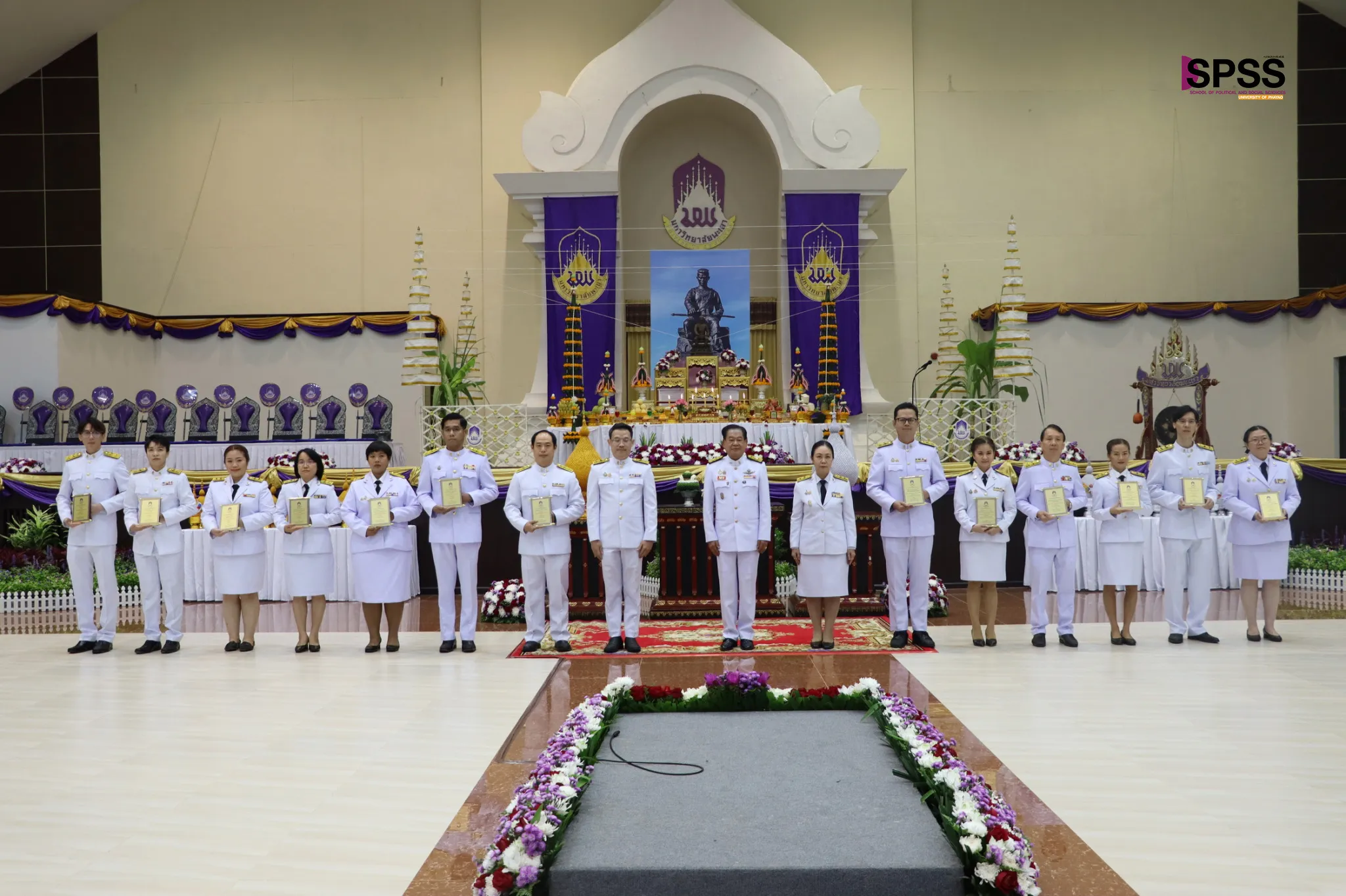 คณะรัฐศาสตร์และสังคมศาสตร์ ร่วมพิธีครบรอบ 15 ปี แห่งการสถาปนามหาวิทยาลัยพะเยา พร้อมร่วมแสดงความยินดีกับบุคลากรดีเด่น ประจำปี 2568