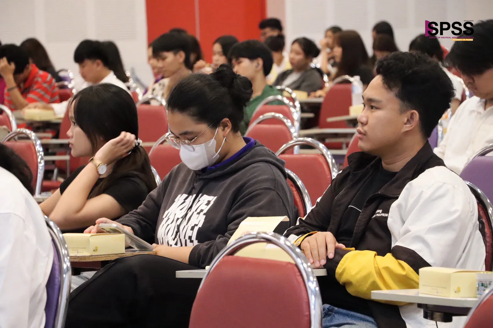 คณะรัฐศาสตร์และสังคมศาสตร์ เสวนาเจาะลึก! “ภูติผีปีศาจในโซเชียลมีเดีย นัยยะทางสังคม และการเมือง”