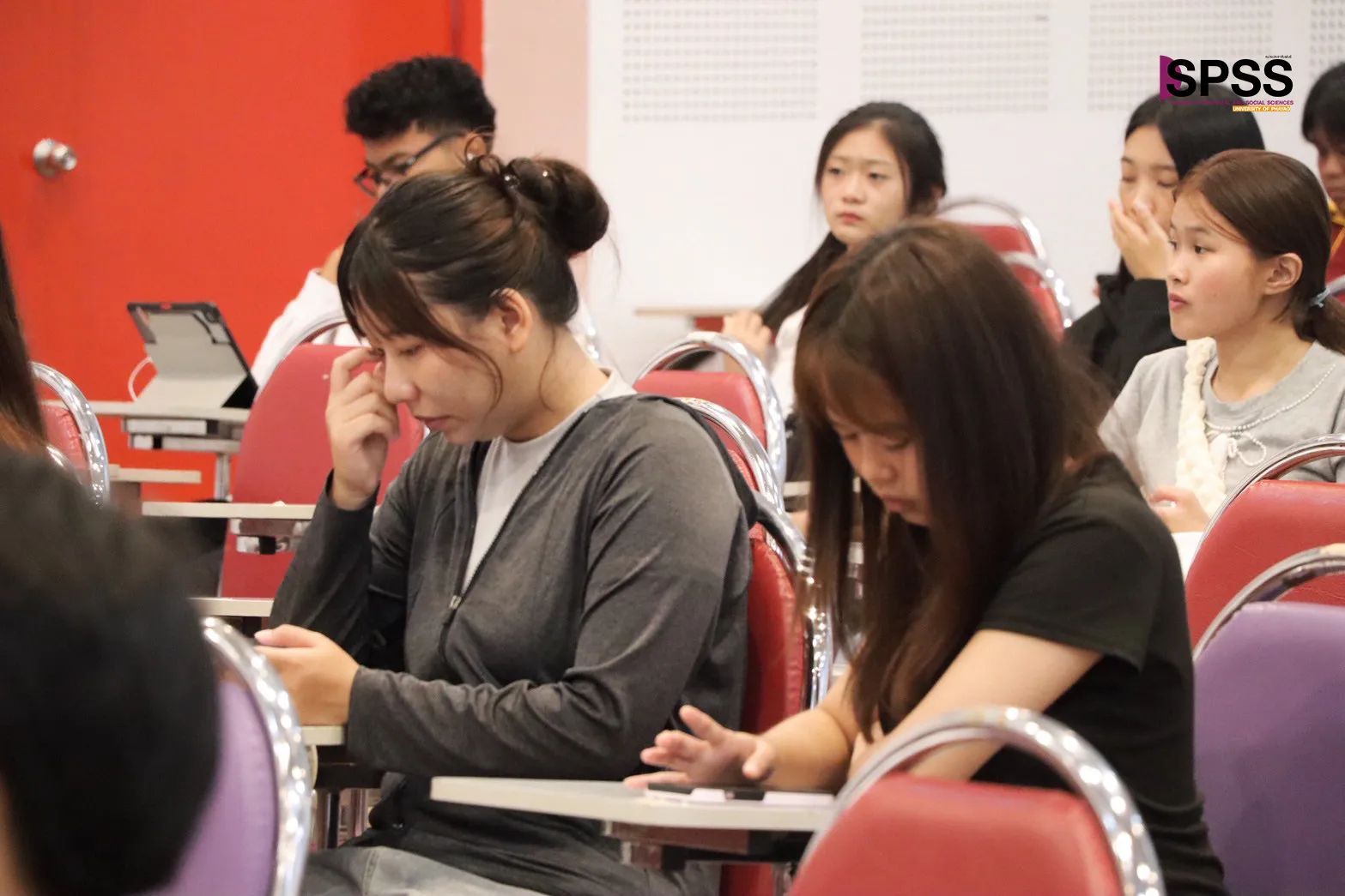 คณะรัฐศาสตร์และสังคมศาสตร์ เสวนาเจาะลึก! “ภูติผีปีศาจในโซเชียลมีเดีย นัยยะทางสังคม และการเมือง”