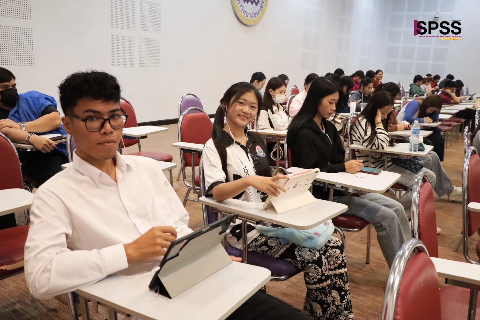 คณะรัฐศาสตร์และสังคมศาสตร์ เสวนาเจาะลึก! “ภูติผีปีศาจในโซเชียลมีเดีย นัยยะทางสังคม และการเมือง”