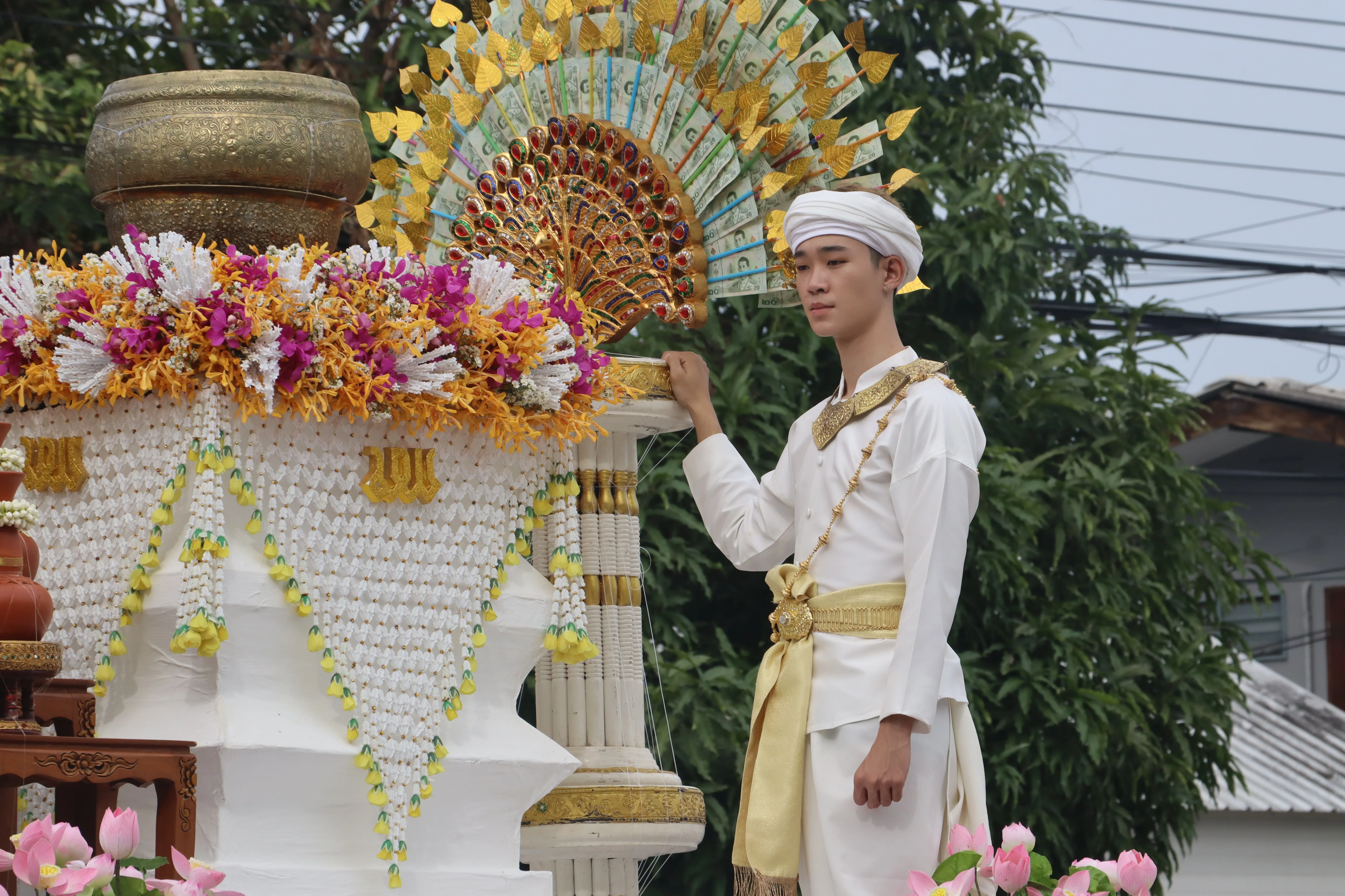 คณะรัฐศาสตร์และสังคมศาสตร์ มหาวิทยาลัยพะเยา ร่วมสืบสาน “ประเพณีแห่ผ้าห่มพระธาตุจอมทอง” ครั้งที่ 10