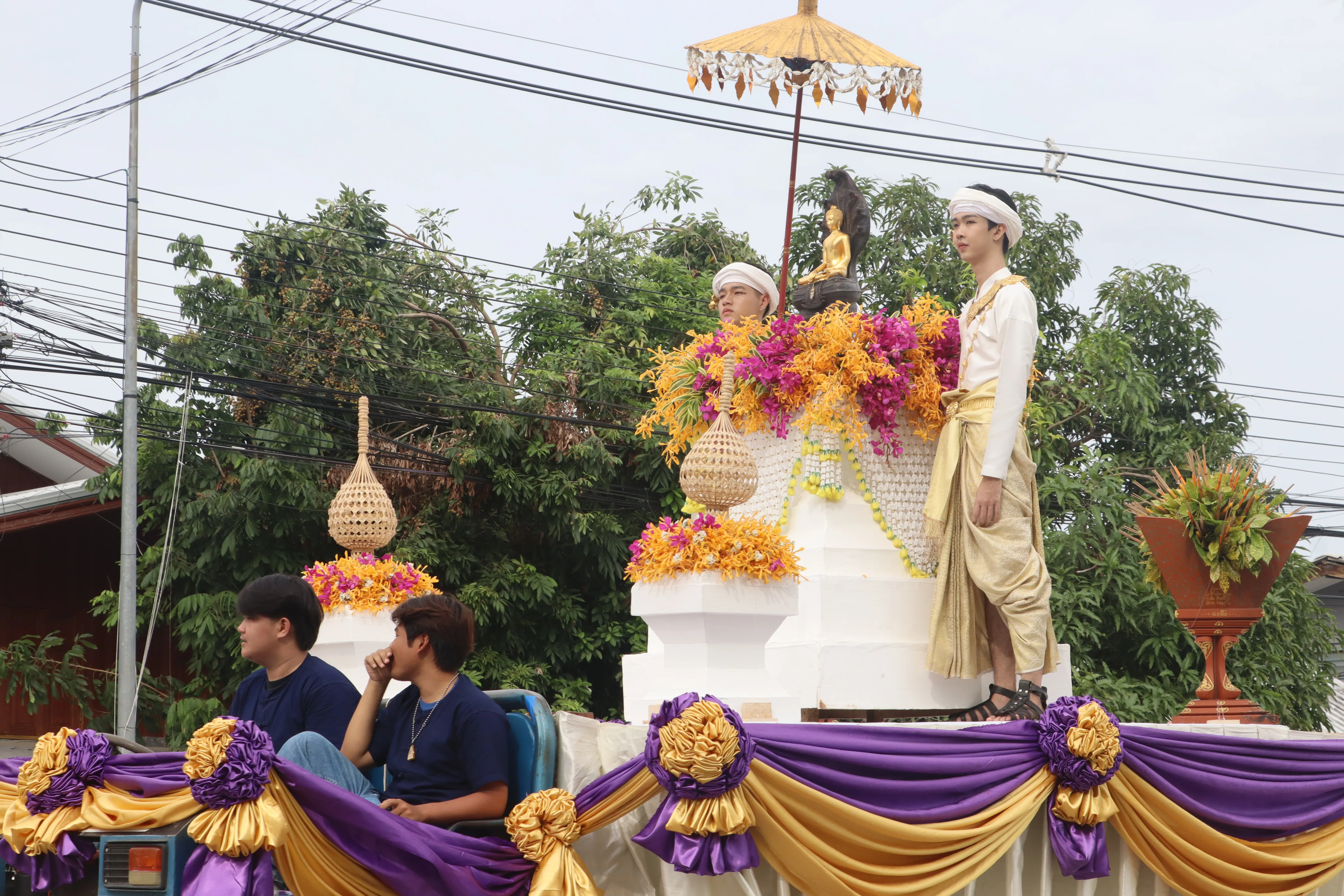คณะรัฐศาสตร์และสังคมศาสตร์ มหาวิทยาลัยพะเยา ร่วมสืบสาน “ประเพณีแห่ผ้าห่มพระธาตุจอมทอง” ครั้งที่ 10