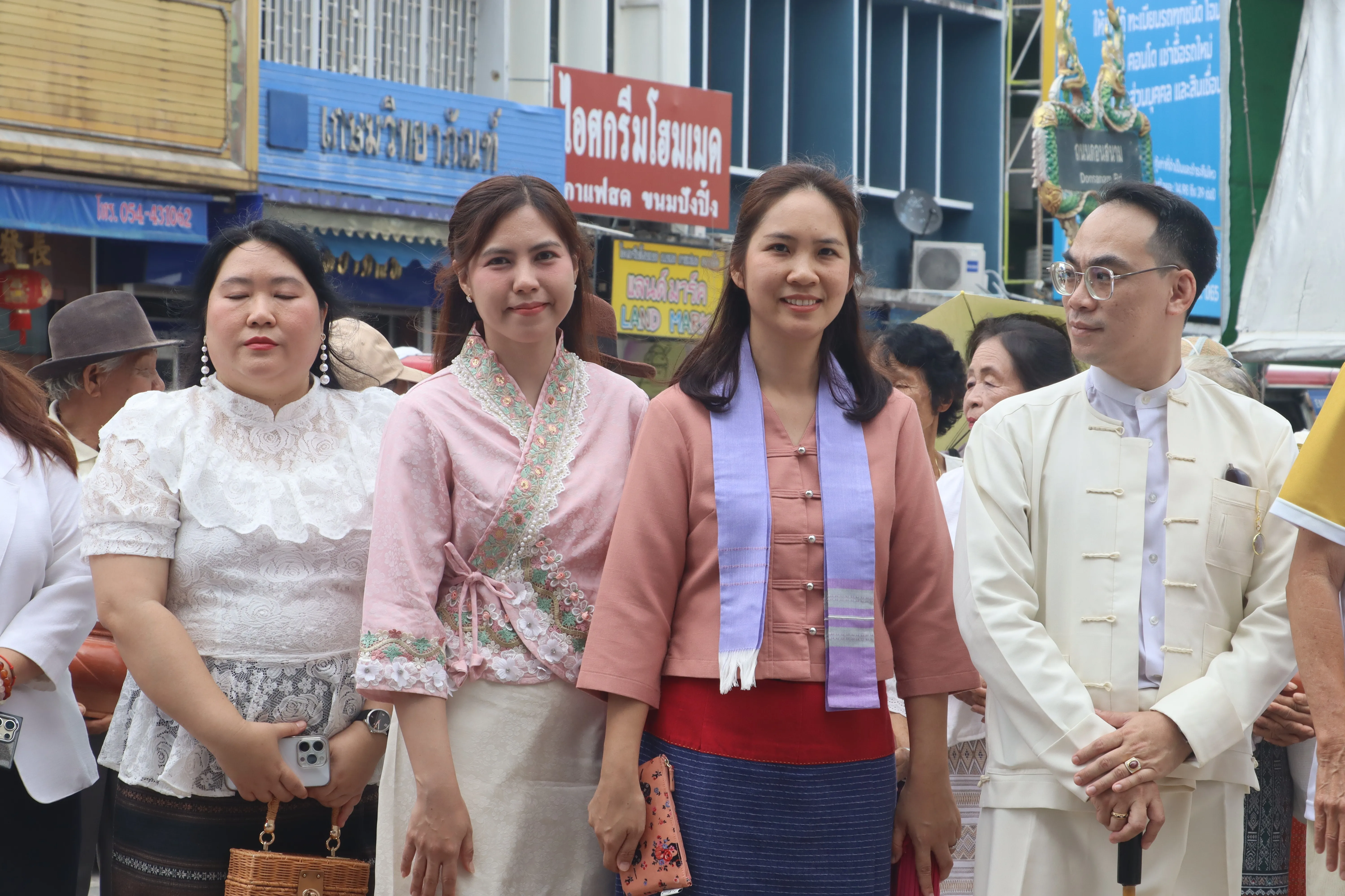 คณะรัฐศาสตร์และสังคมศาสตร์ มหาวิทยาลัยพะเยา ร่วมสืบสาน “ประเพณีแห่ผ้าห่มพระธาตุจอมทอง” ครั้งที่ 10