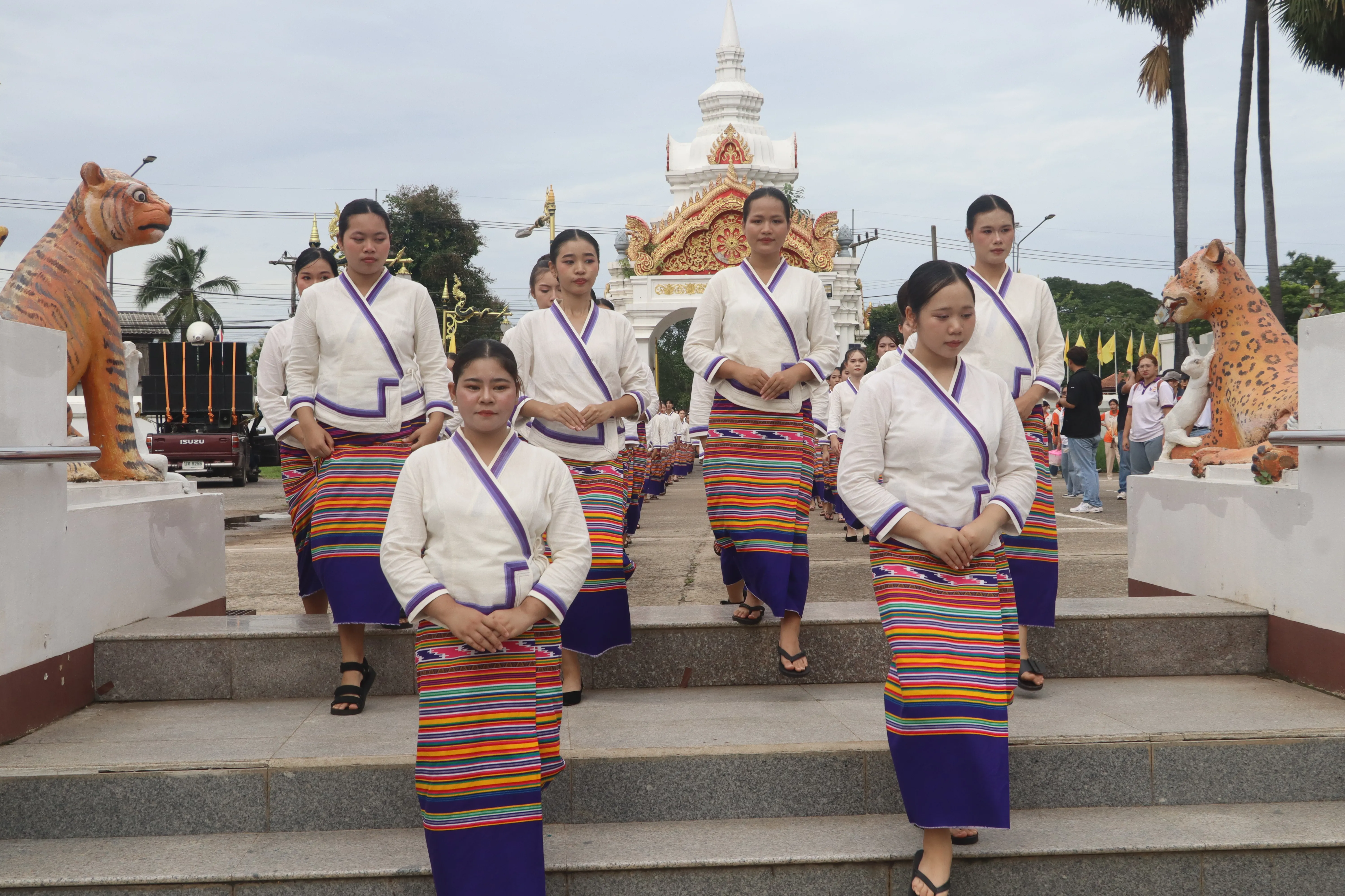 คณะรัฐศาสตร์และสังคมศาสตร์ มหาวิทยาลัยพะเยา ร่วมสืบสาน “ประเพณีแห่ผ้าห่มพระธาตุจอมทอง” ครั้งที่ 10