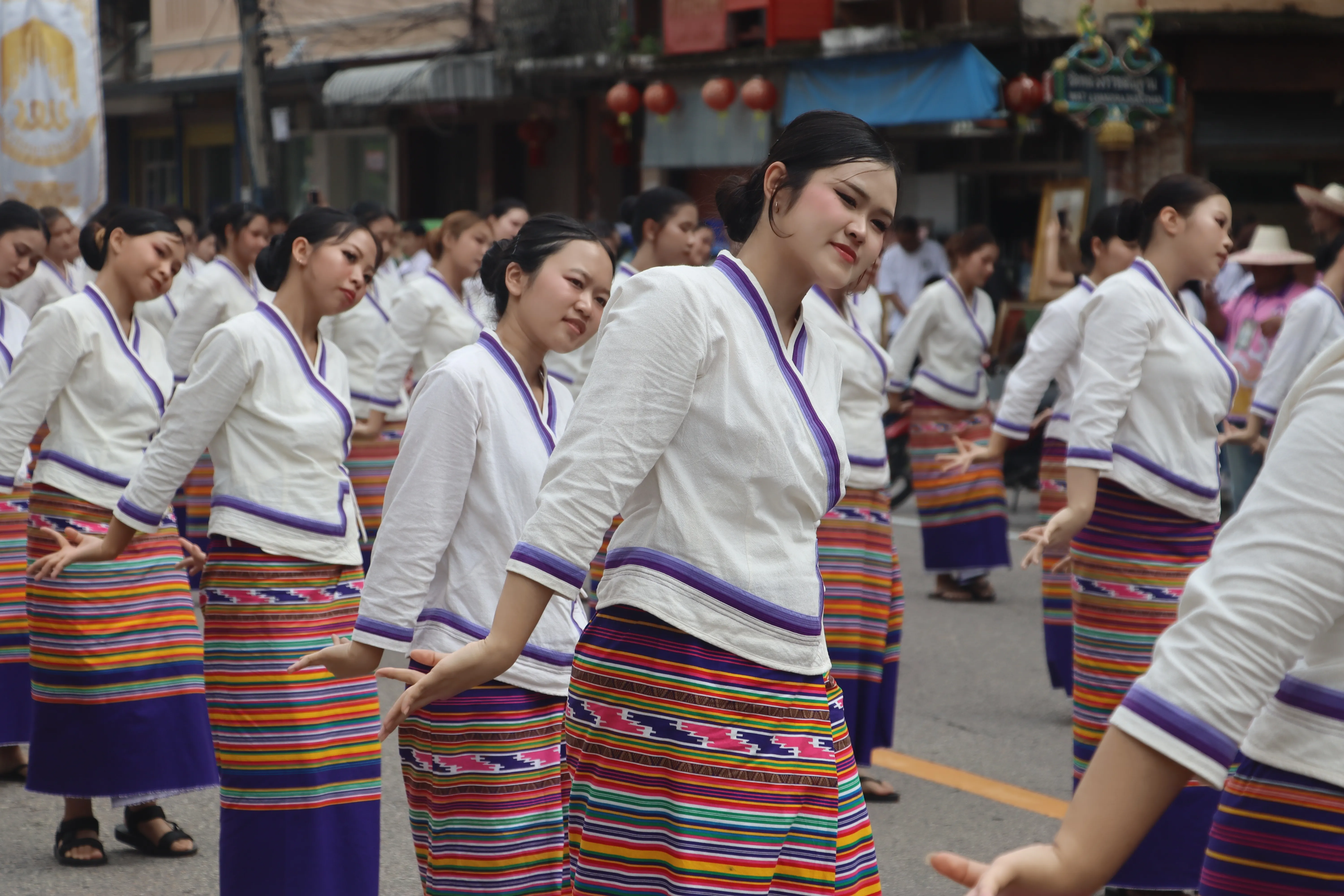 คณะรัฐศาสตร์และสังคมศาสตร์ มหาวิทยาลัยพะเยา ร่วมสืบสาน “ประเพณีแห่ผ้าห่มพระธาตุจอมทอง” ครั้งที่ 10