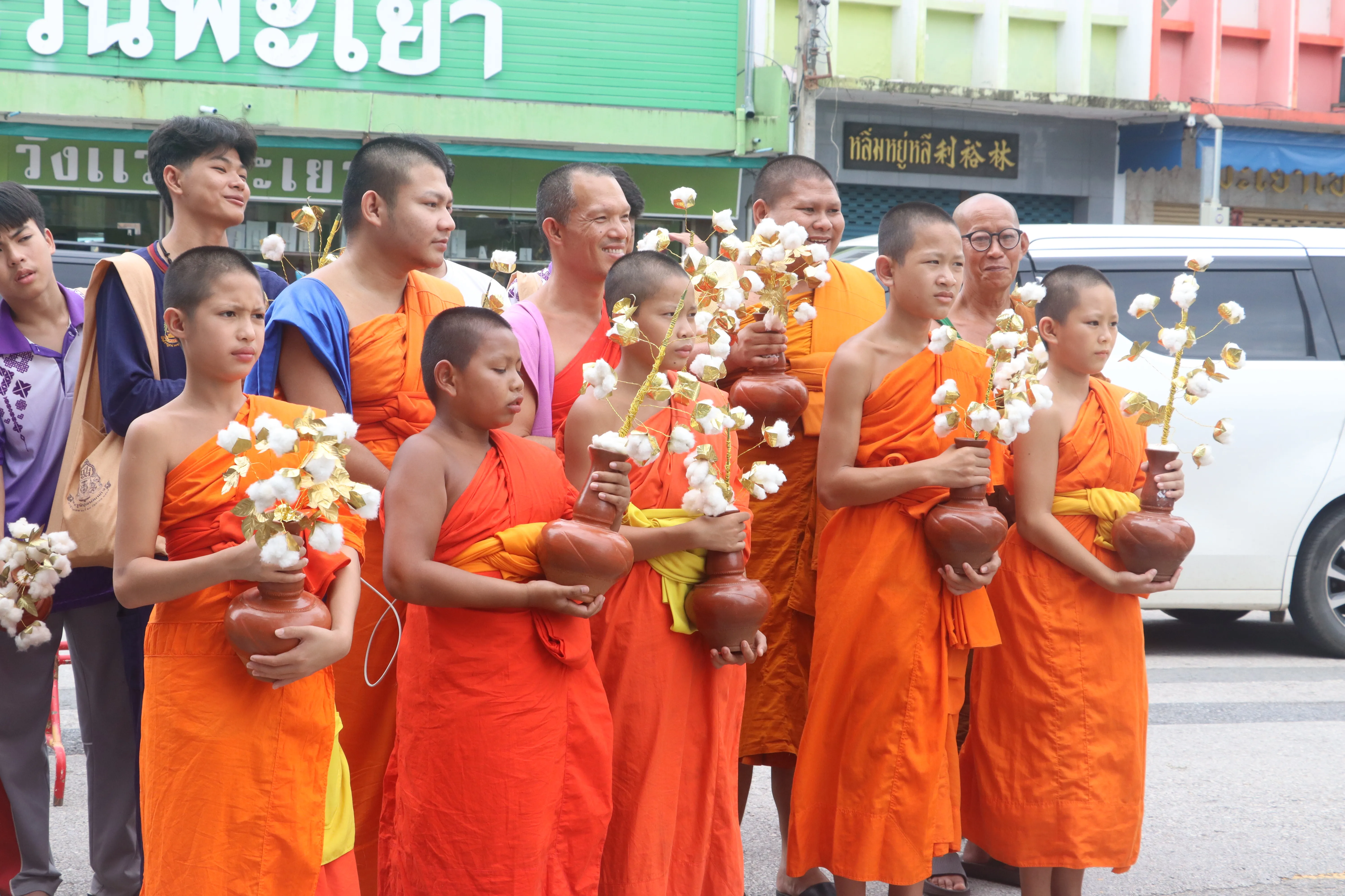 คณะรัฐศาสตร์และสังคมศาสตร์ มหาวิทยาลัยพะเยา ร่วมสืบสาน “ประเพณีแห่ผ้าห่มพระธาตุจอมทอง” ครั้งที่ 10