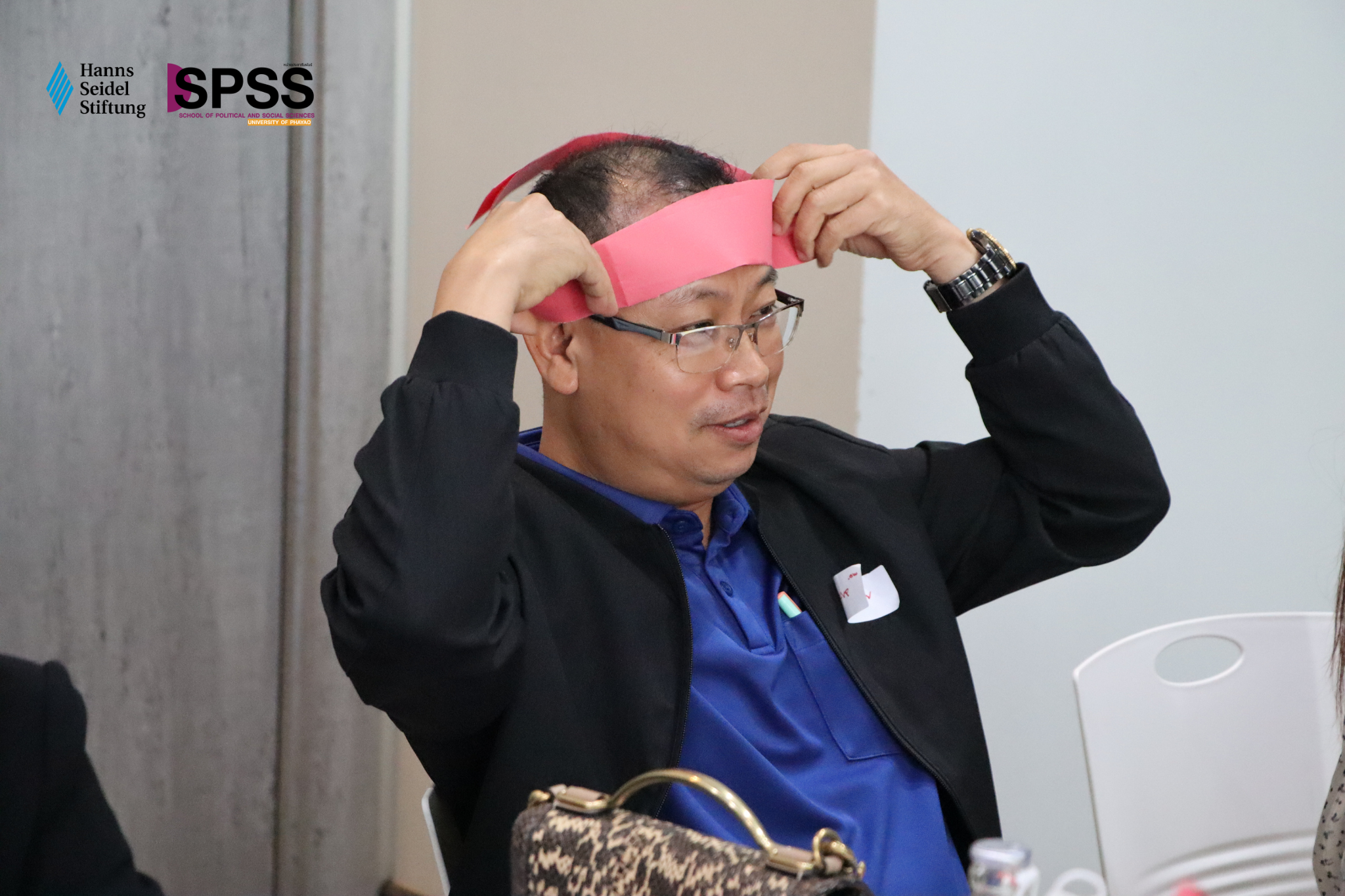 คณะรัฐศาสตร์และสังคมศาสตร์ ม.พะเยา ร่วมมือมูลนิธิฮันส์ไซเดล จัดอบรมผู้นำท้องถิ่น เสริมพลังสู่ การปกครองที่เท่าเทียมทางเพศ คณะรัฐศาสตร์และสังคมศาสตร์